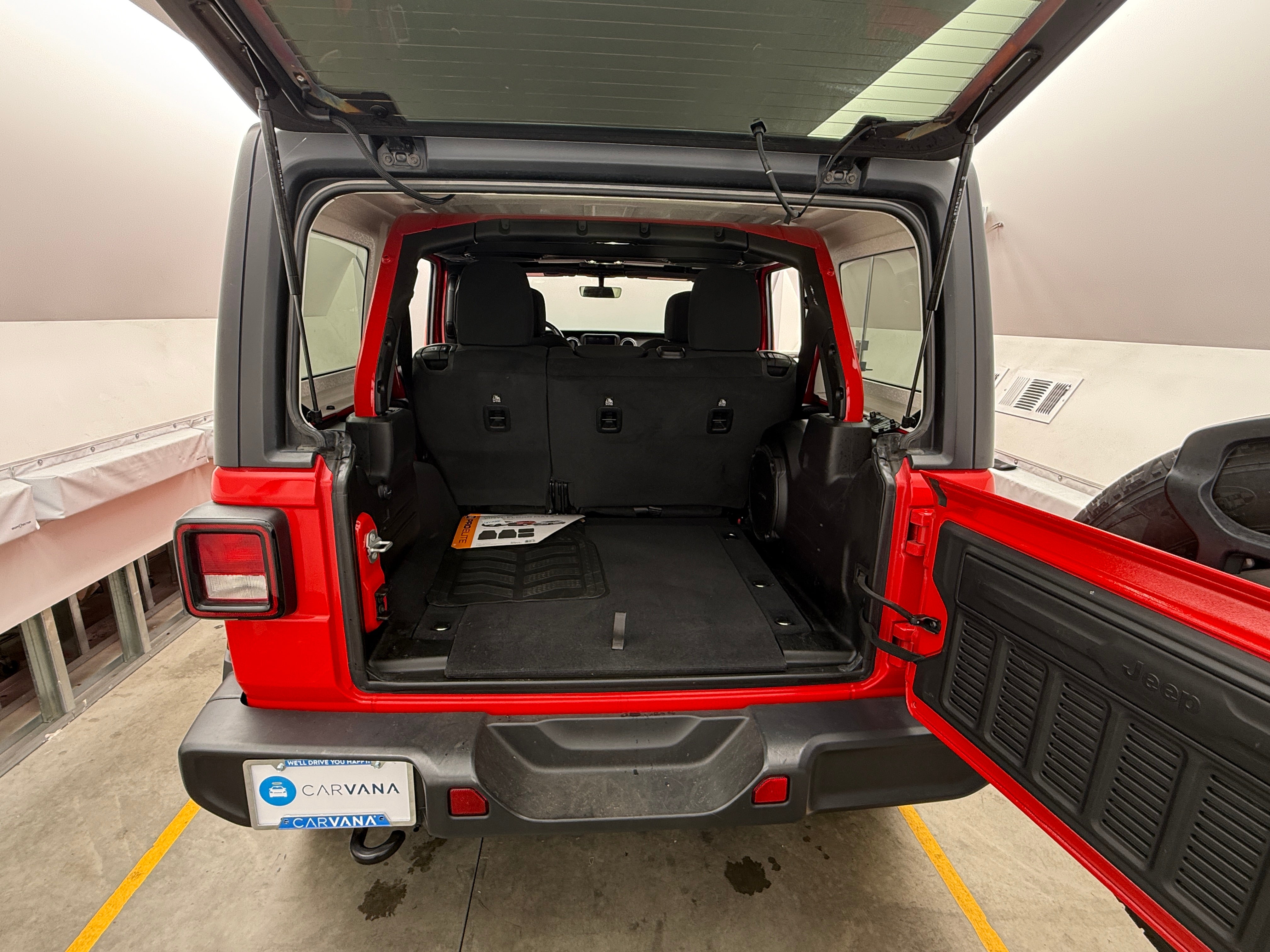 2021 Jeep Wrangler Unlimited Sahara 7