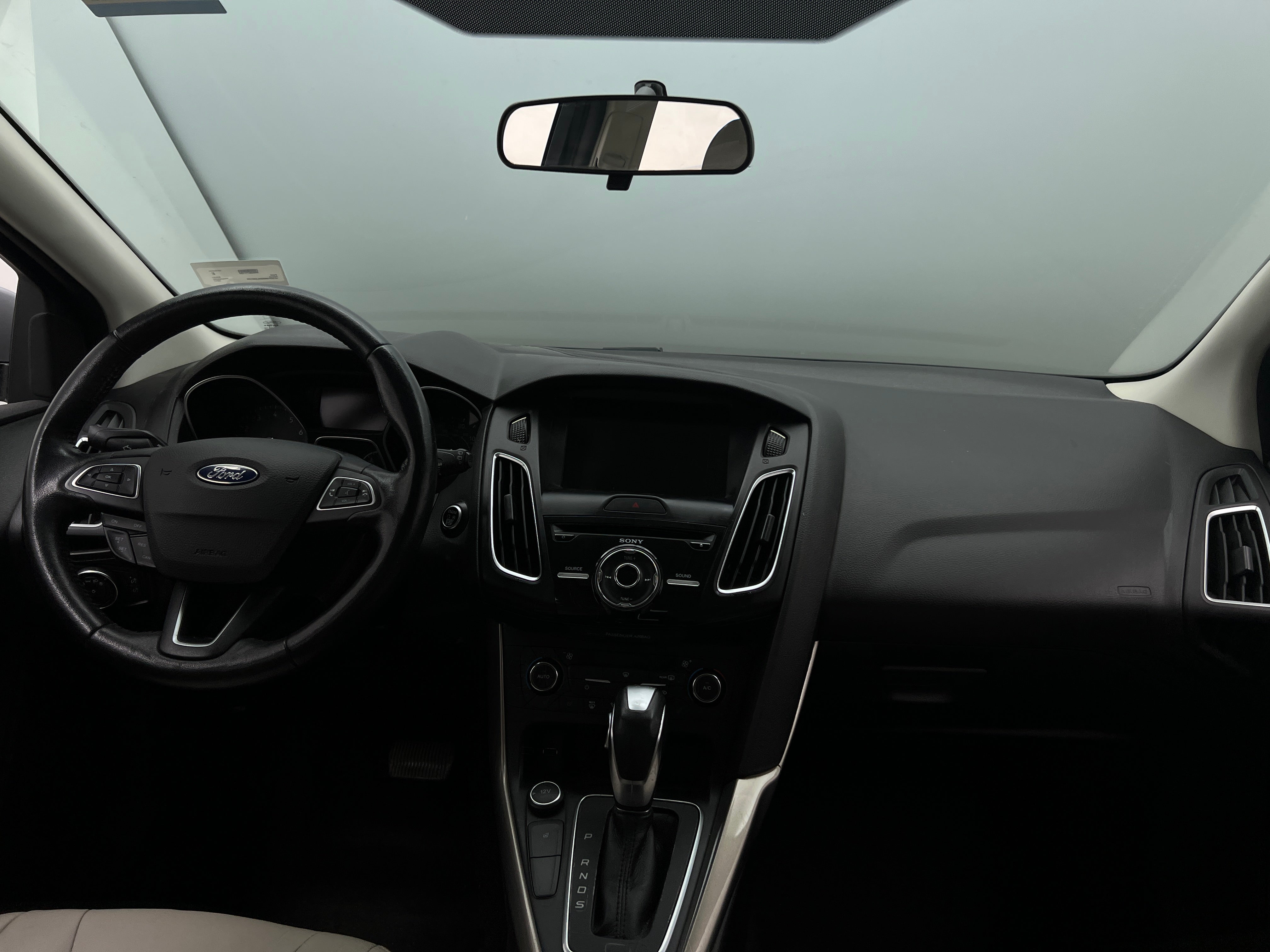 2017 Ford Focus Titanium 2