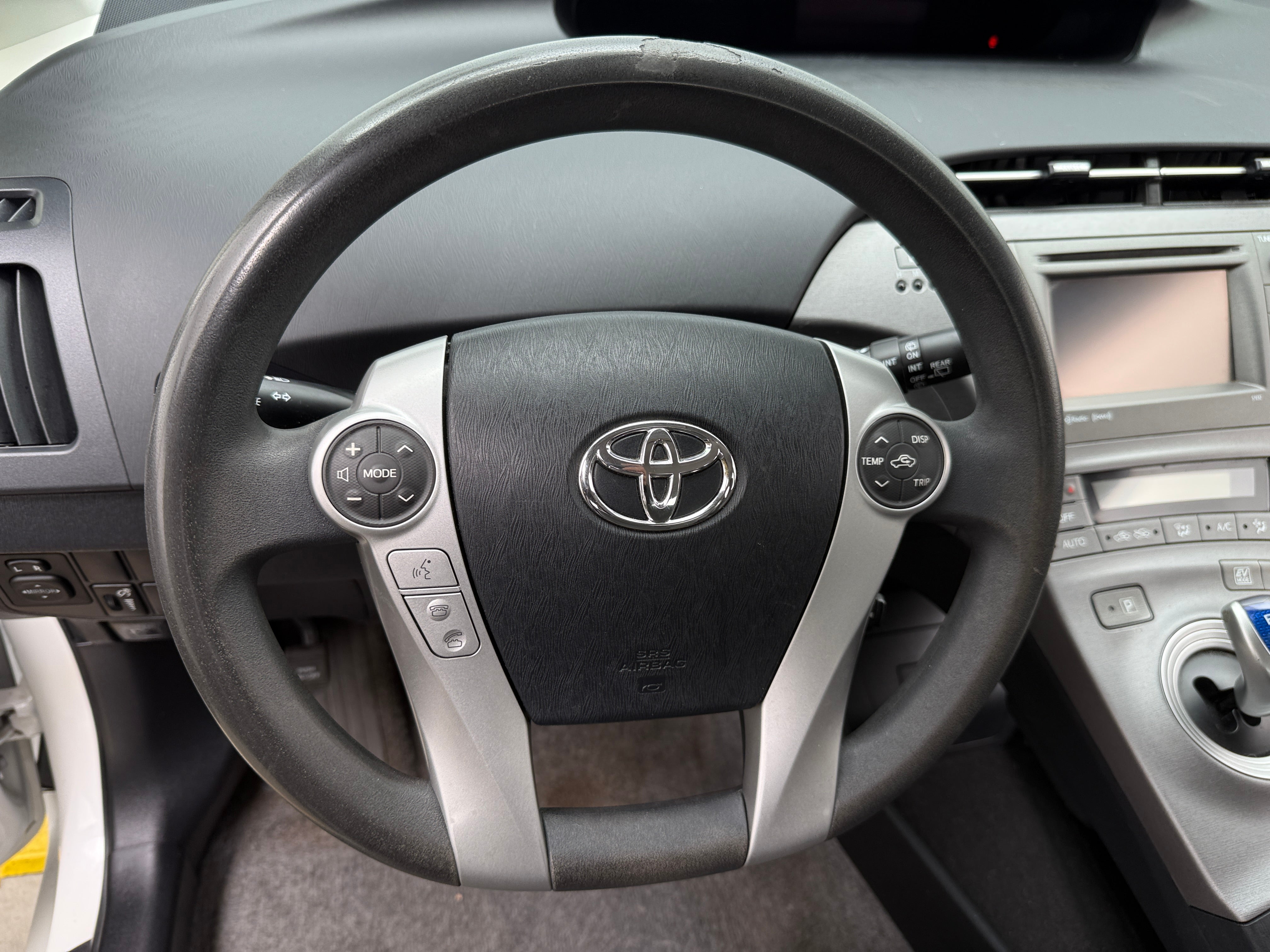2014 Toyota Prius Three 5