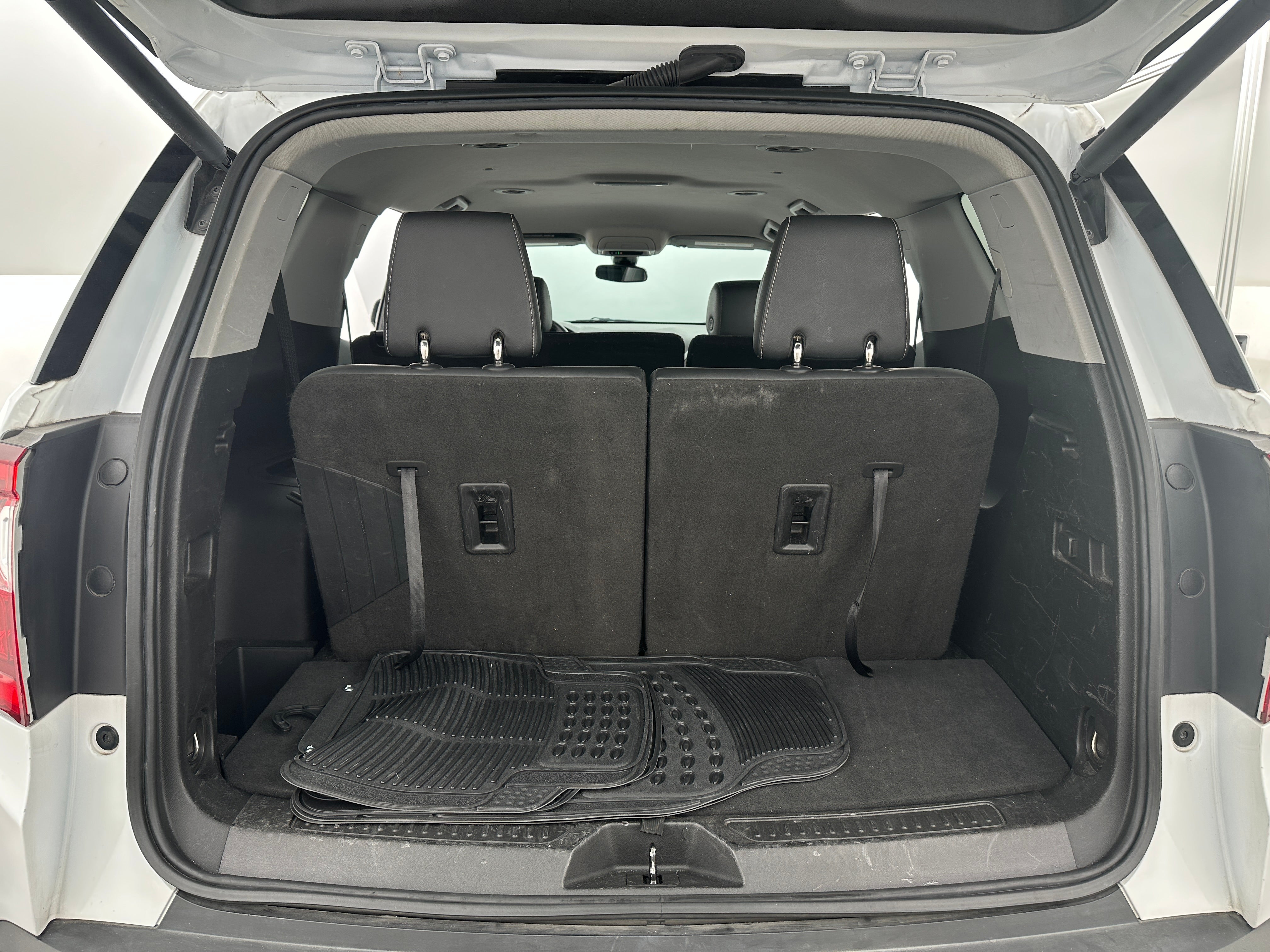 2023 GMC Acadia SLT 6
