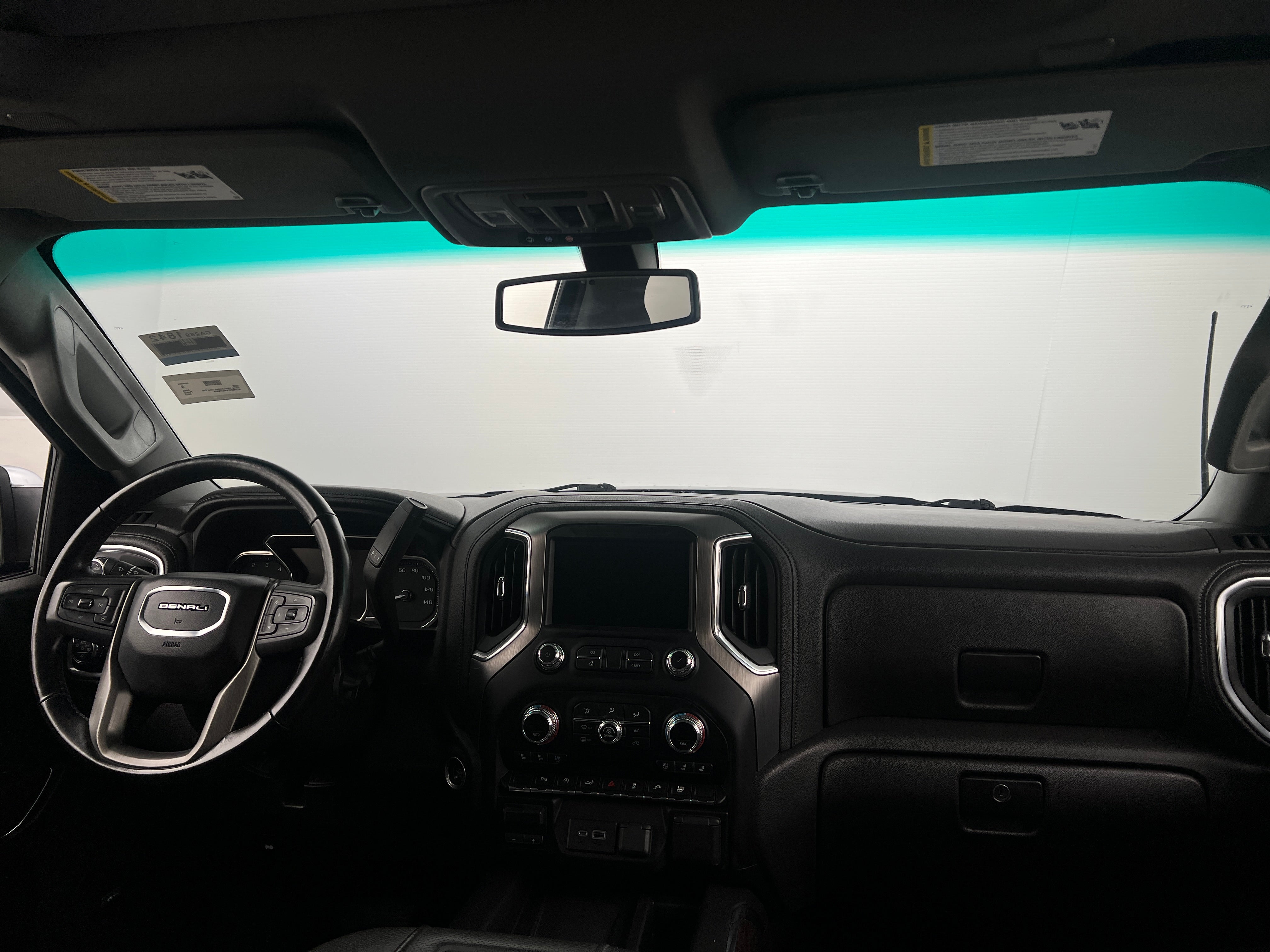 2022 GMC Sierra 1500 Denali 2