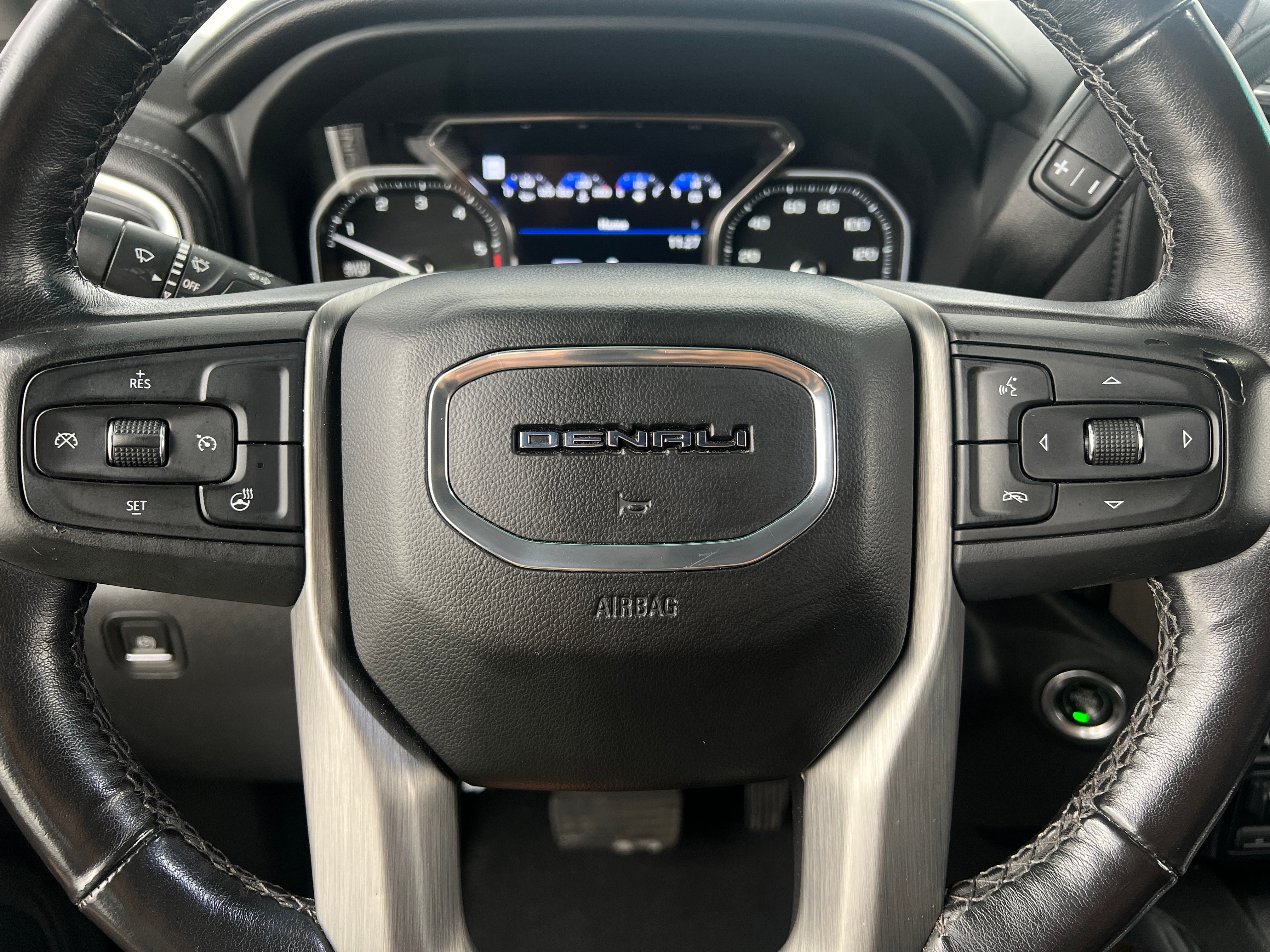 2022 GMC Sierra 1500 Denali 4