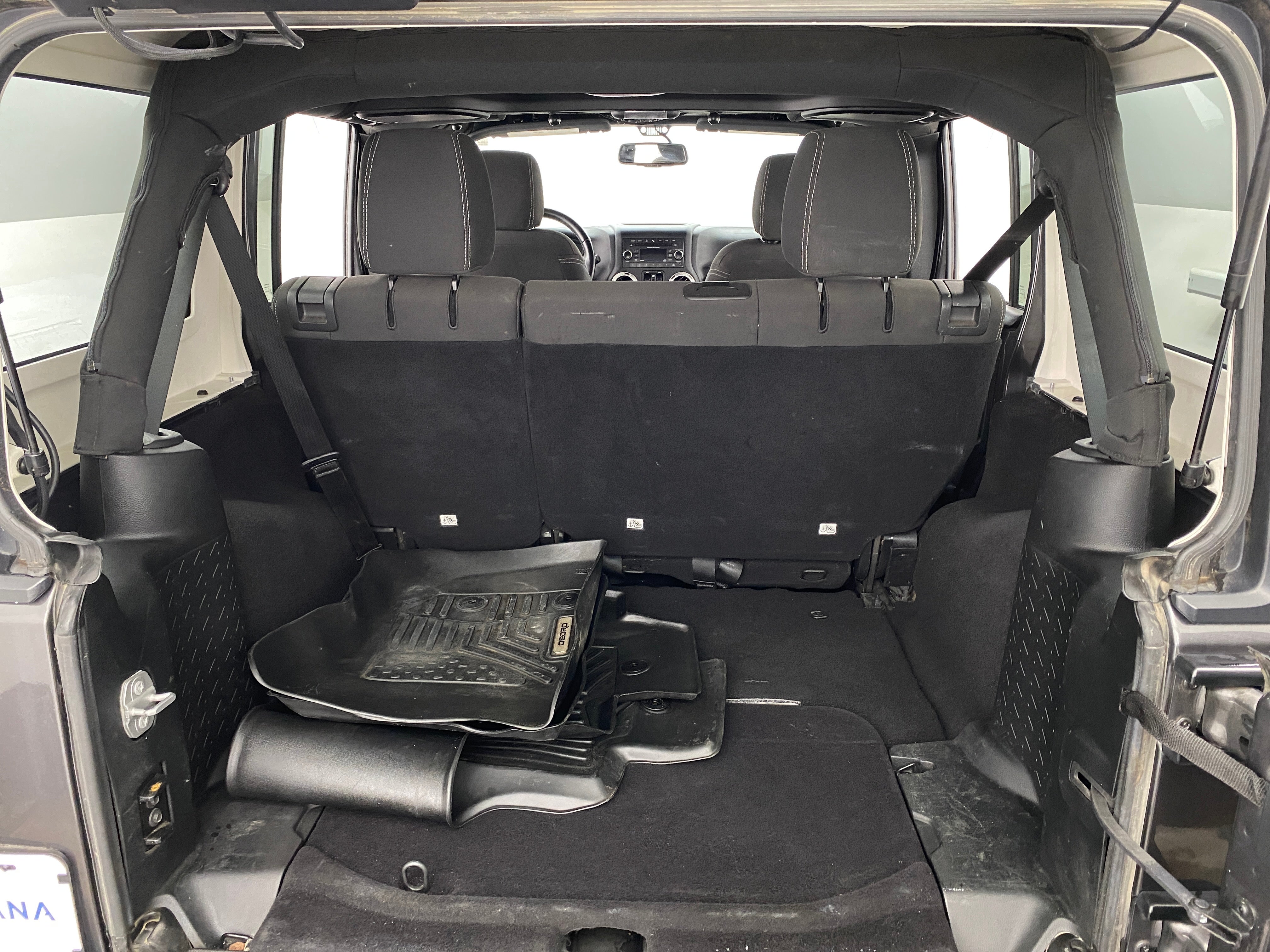 2017 Jeep Wrangler Unlimited Sahara 7