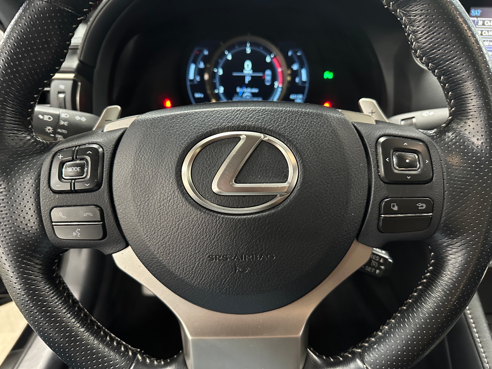 Thumbnail: 2016 Lexus RC - 3