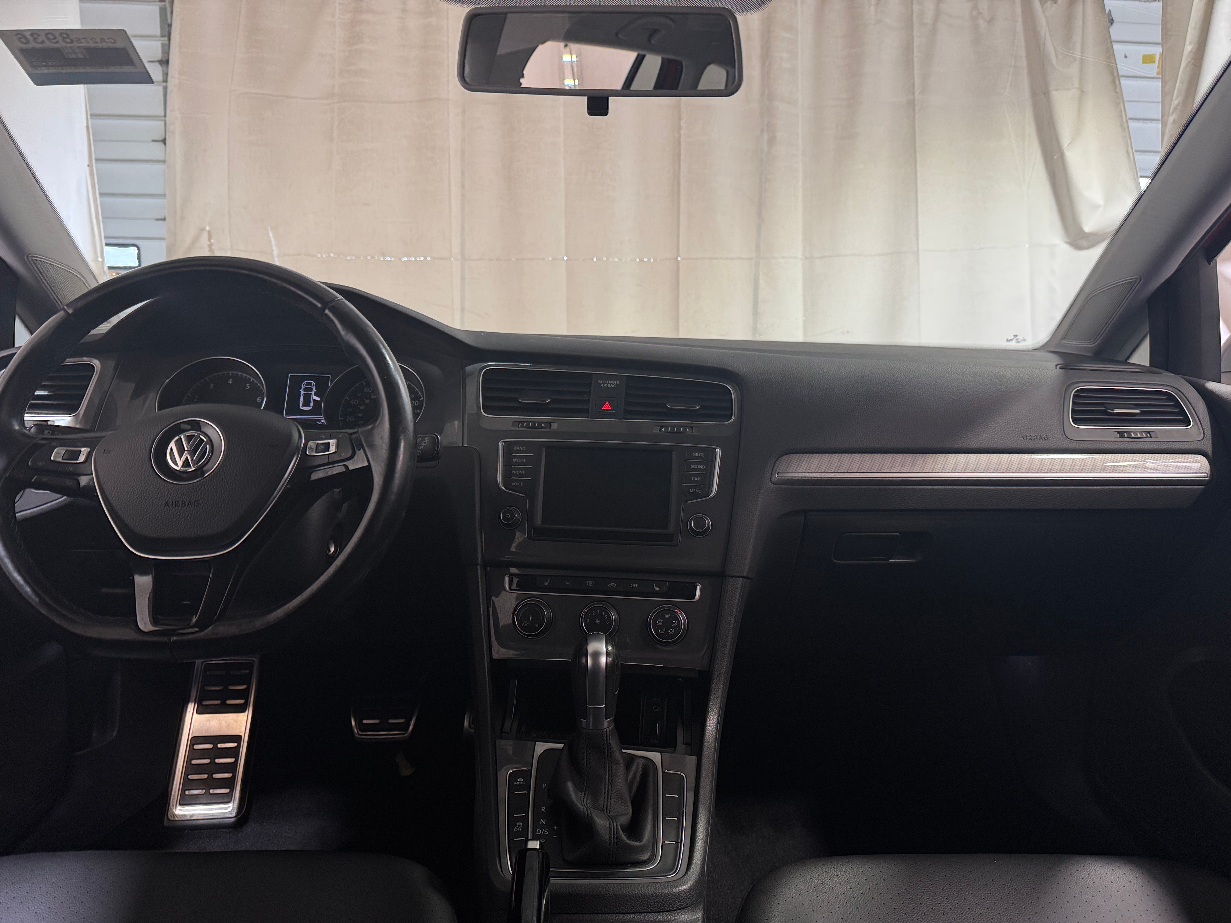 2017 Volkswagen Golf Alltrack S 2