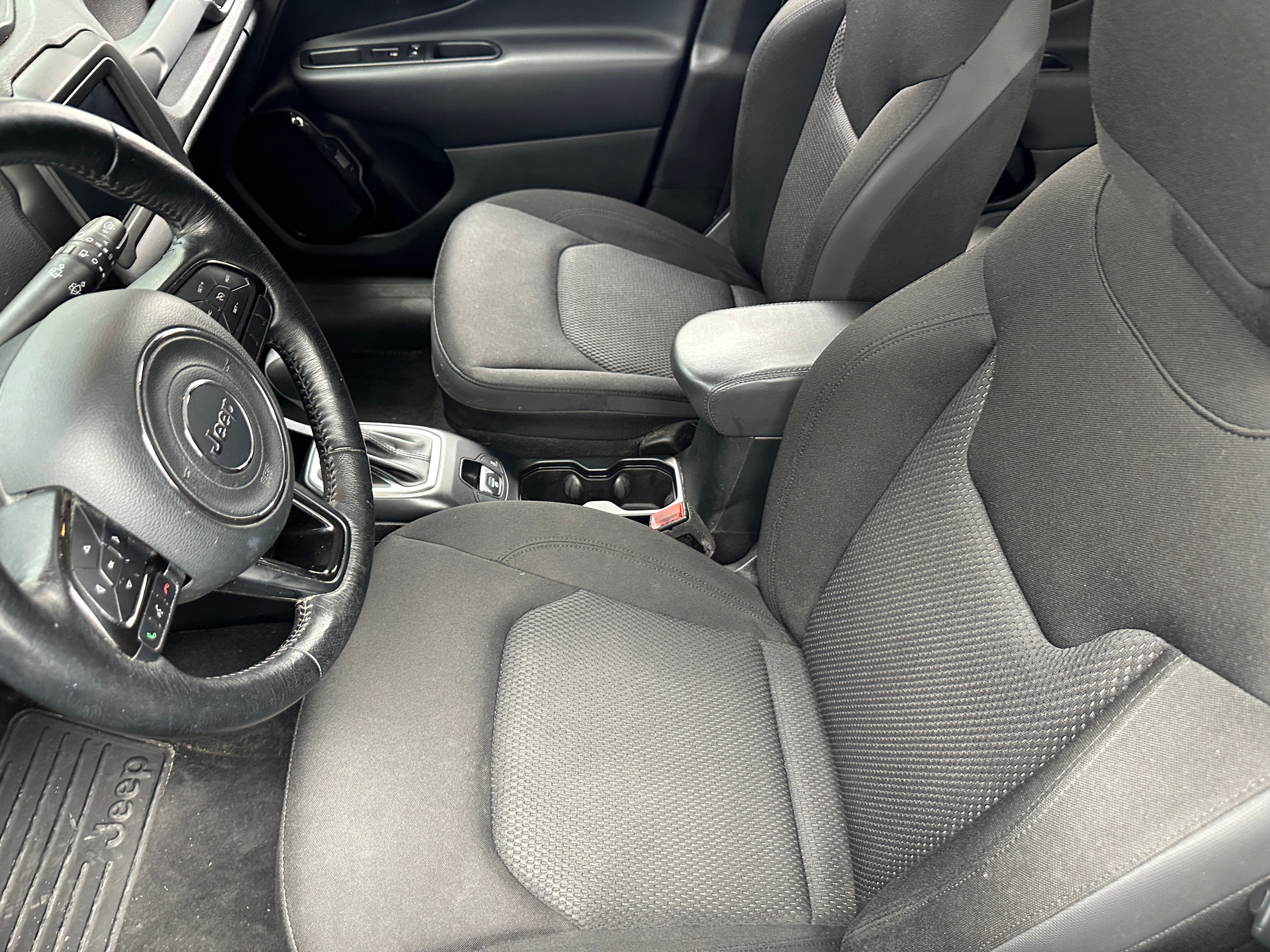 2019 Jeep Renegade Altitude 2
