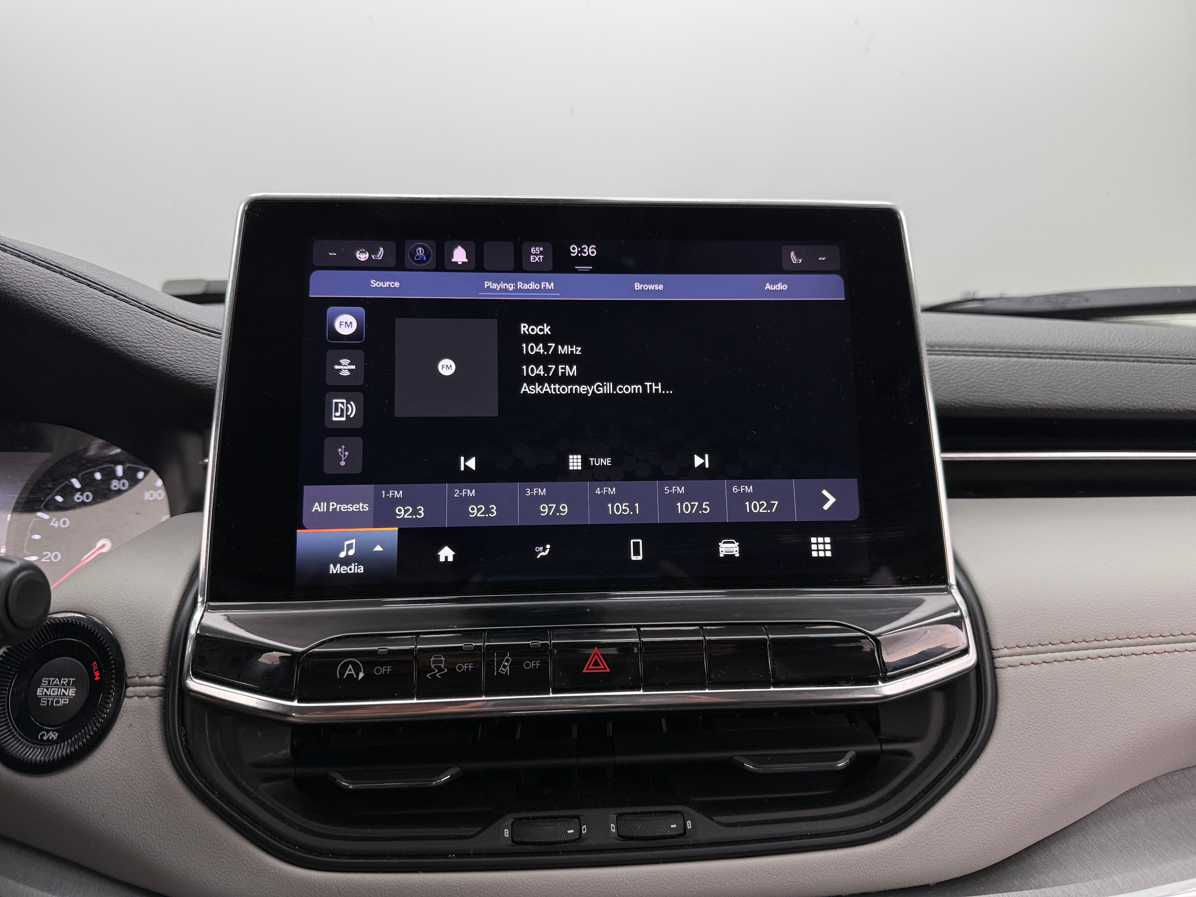 2022 Jeep Compass Limited 3