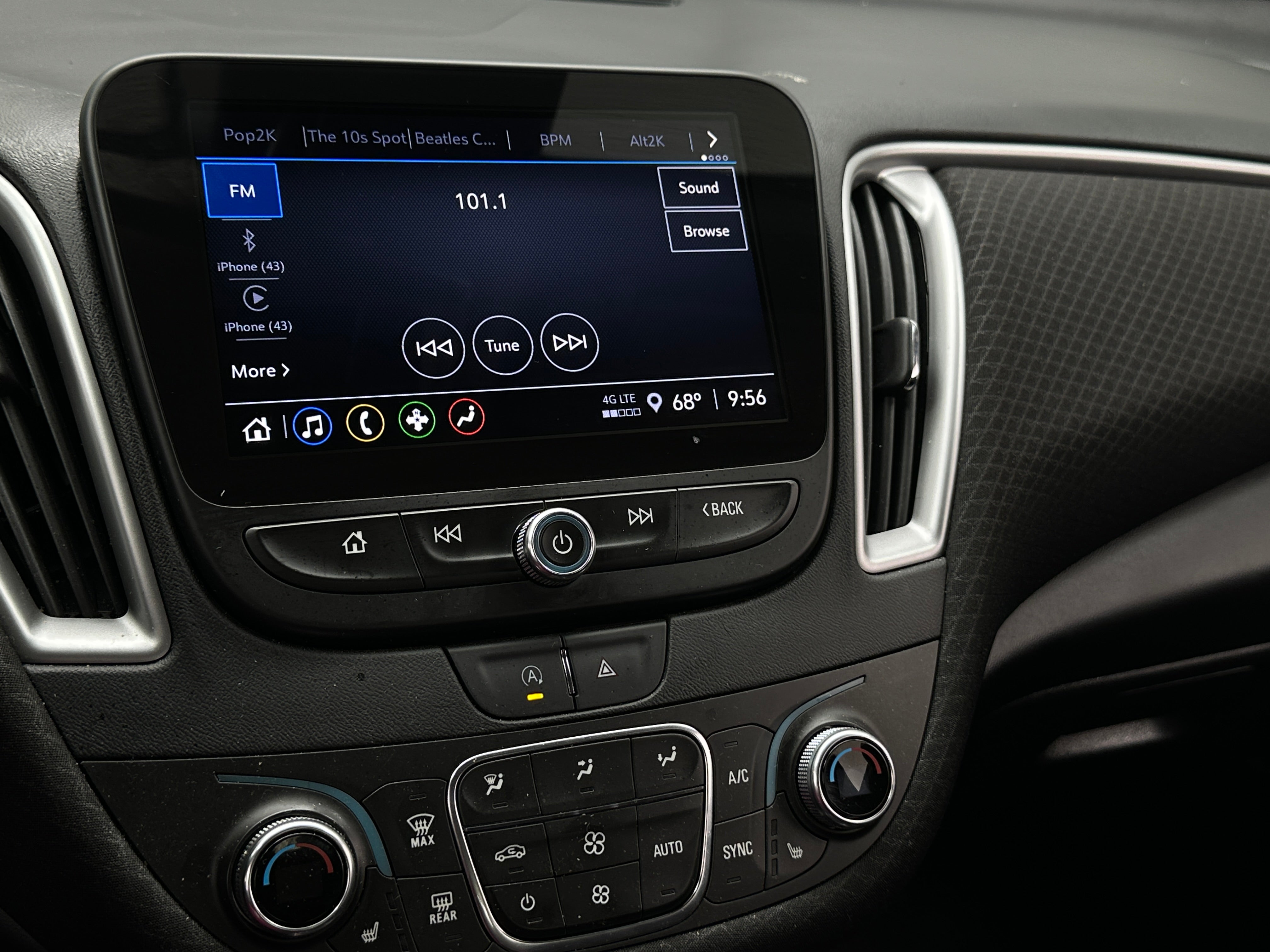 2023 Chevrolet Malibu LT 4