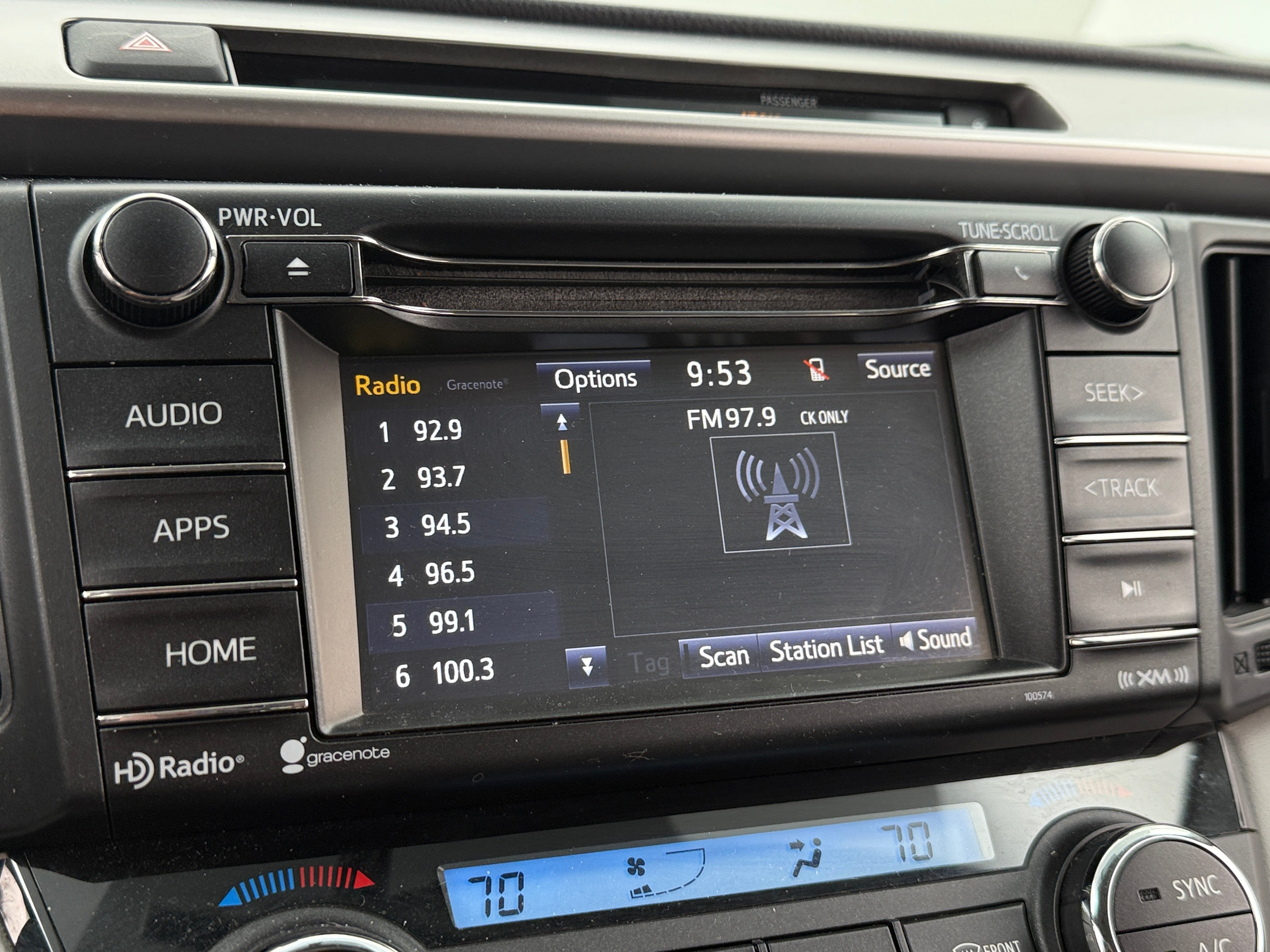 2016 Toyota RAV4 XLE 4