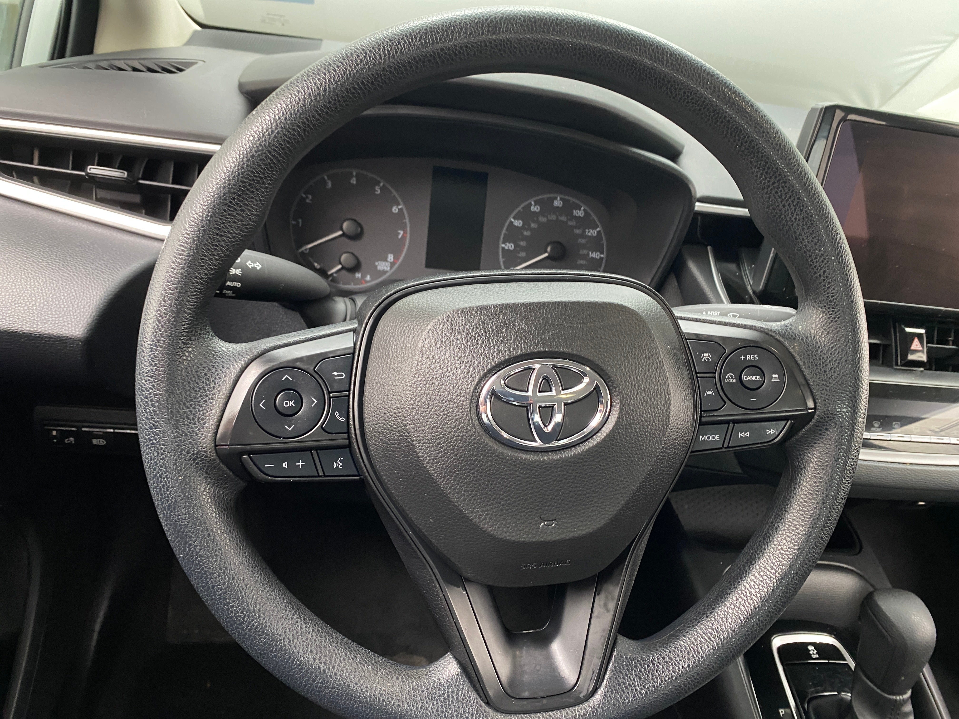 2023 Toyota Corolla LE 5