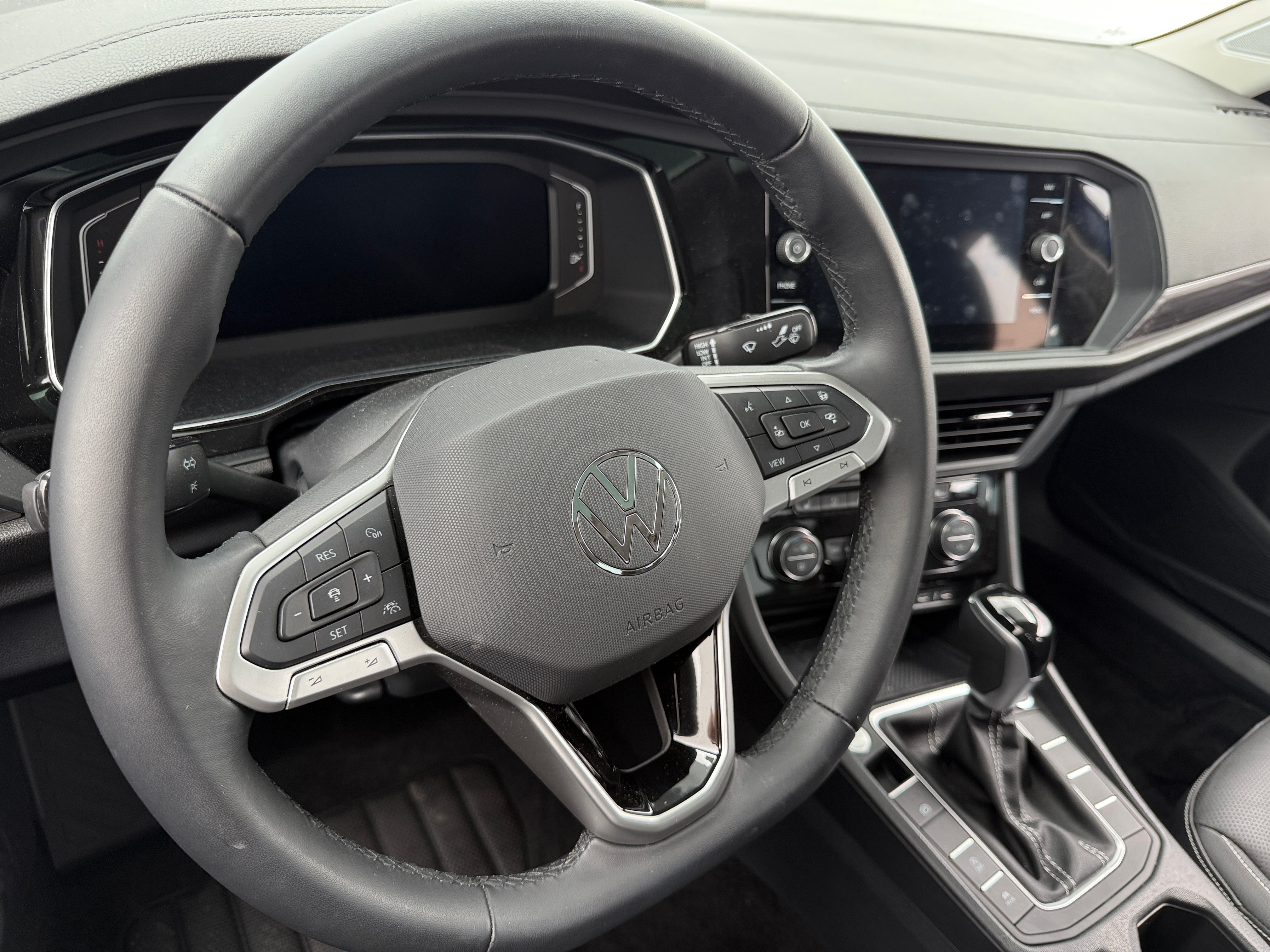 2024 Volkswagen Jetta SEL 4
