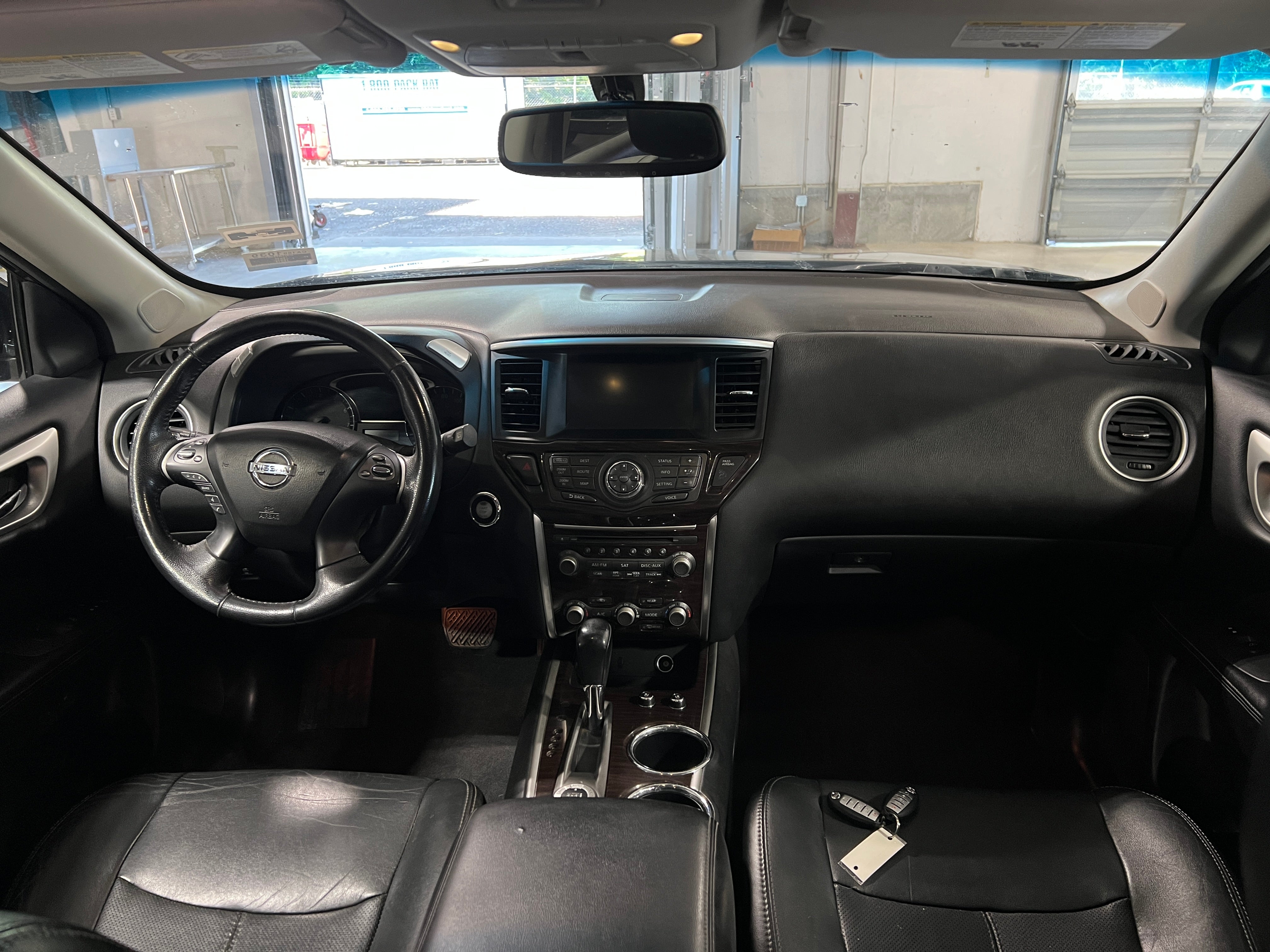 2013 Nissan Pathfinder S 2