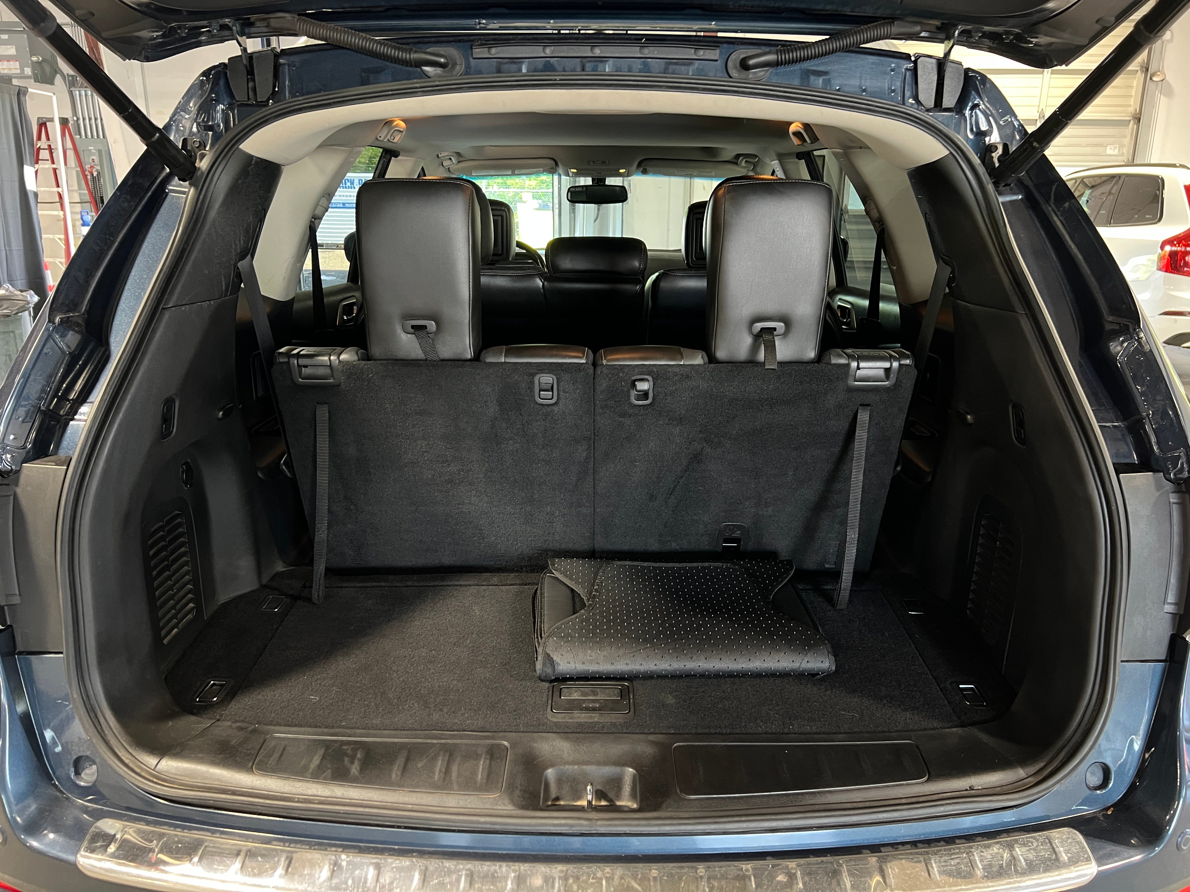 2013 Nissan Pathfinder S 6