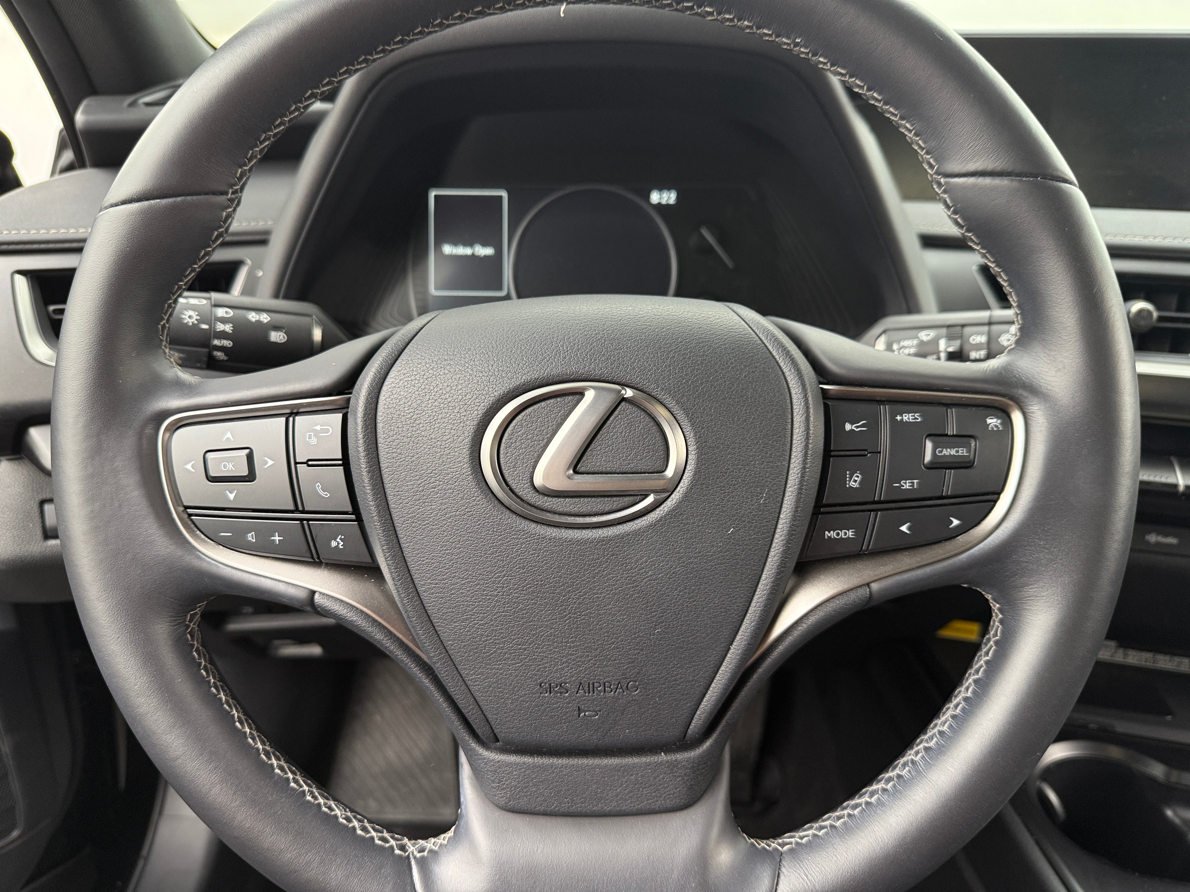 2022 Lexus UX 200 5