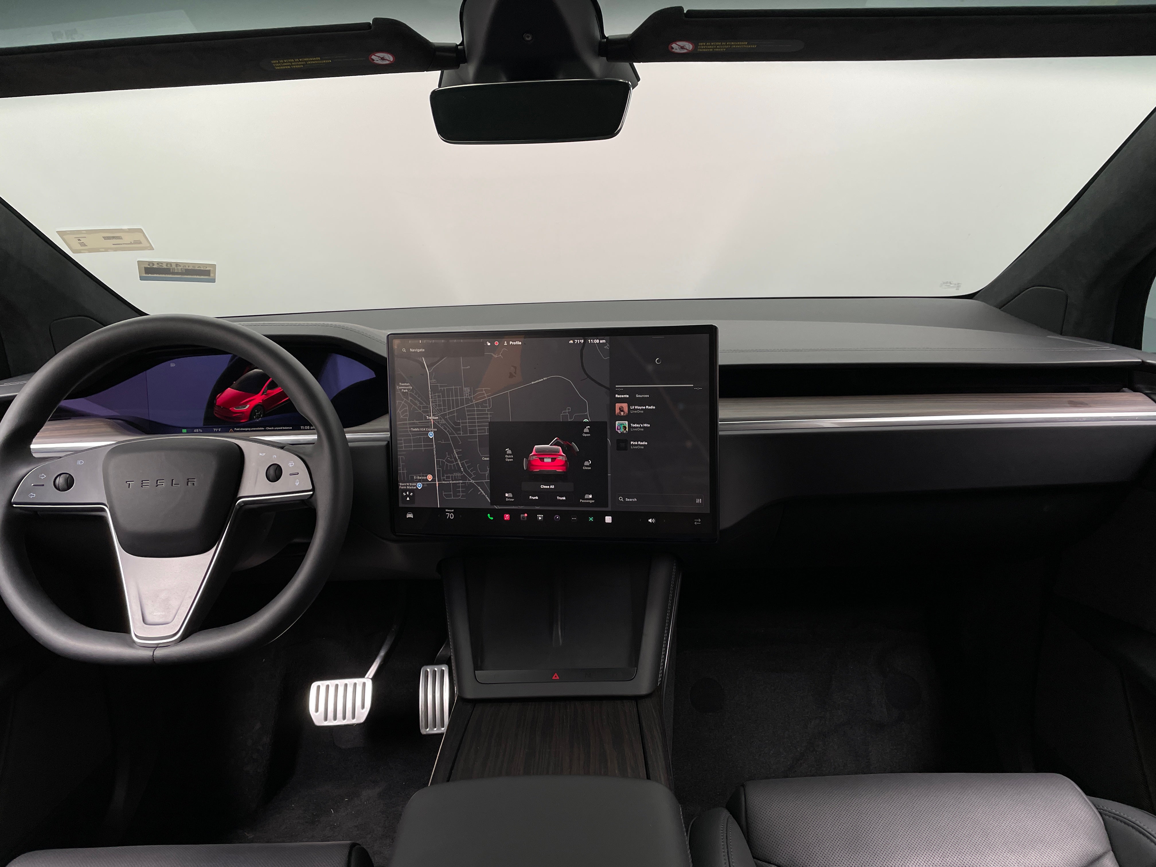 2023 Tesla Model X Standard Range 2