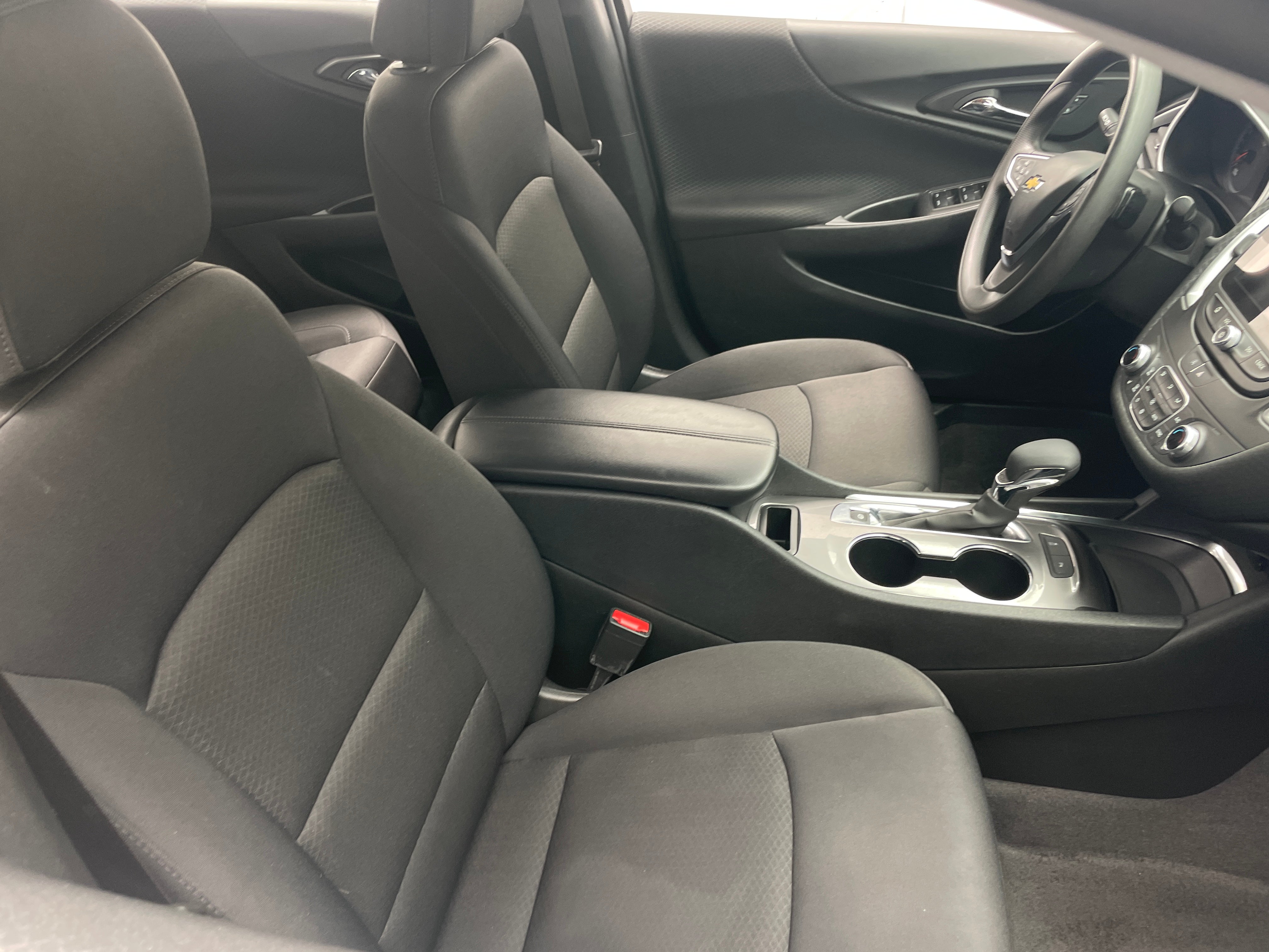 2024 Chevrolet Malibu LT 2