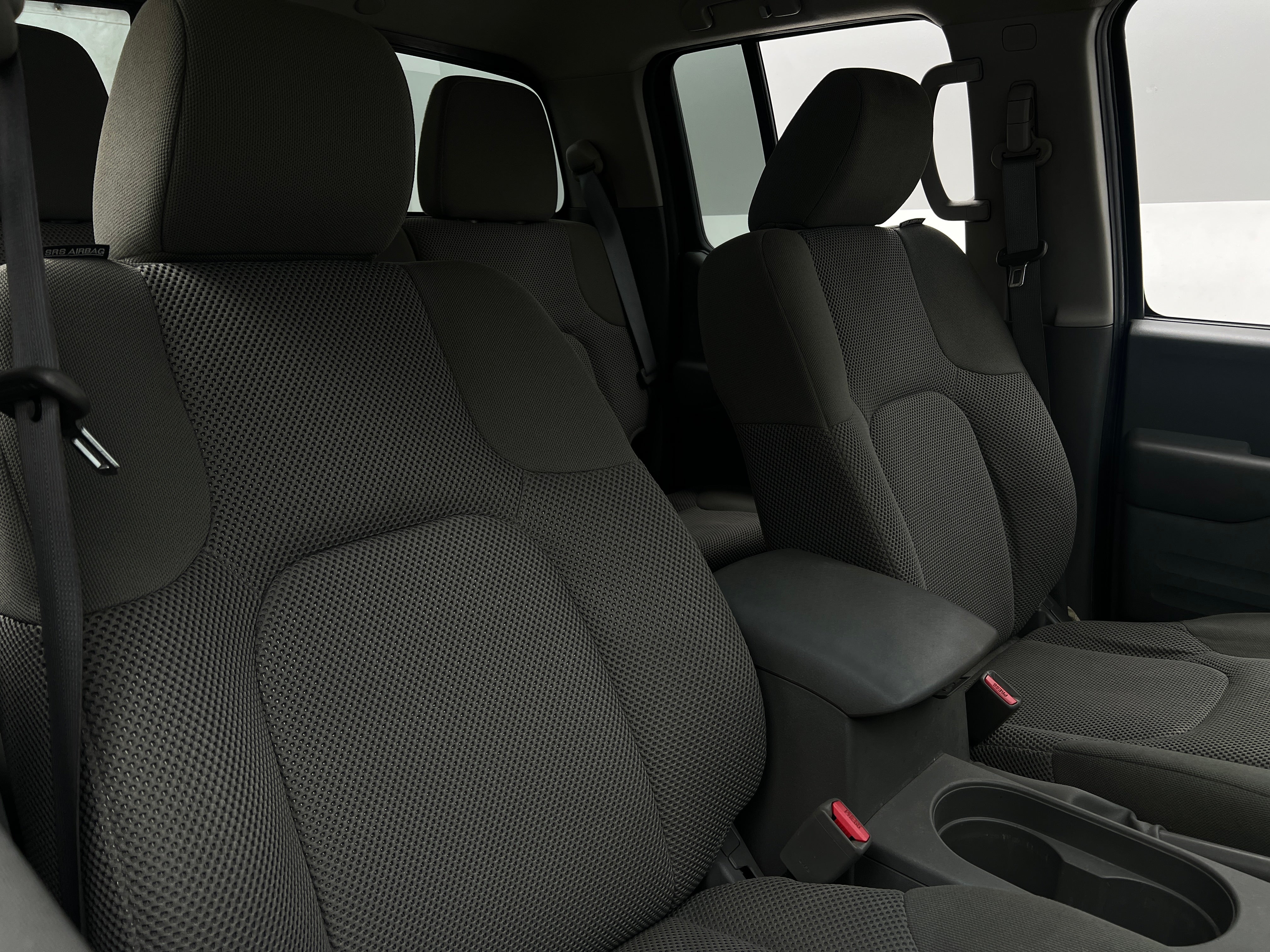 2019 Nissan Frontier SV 2