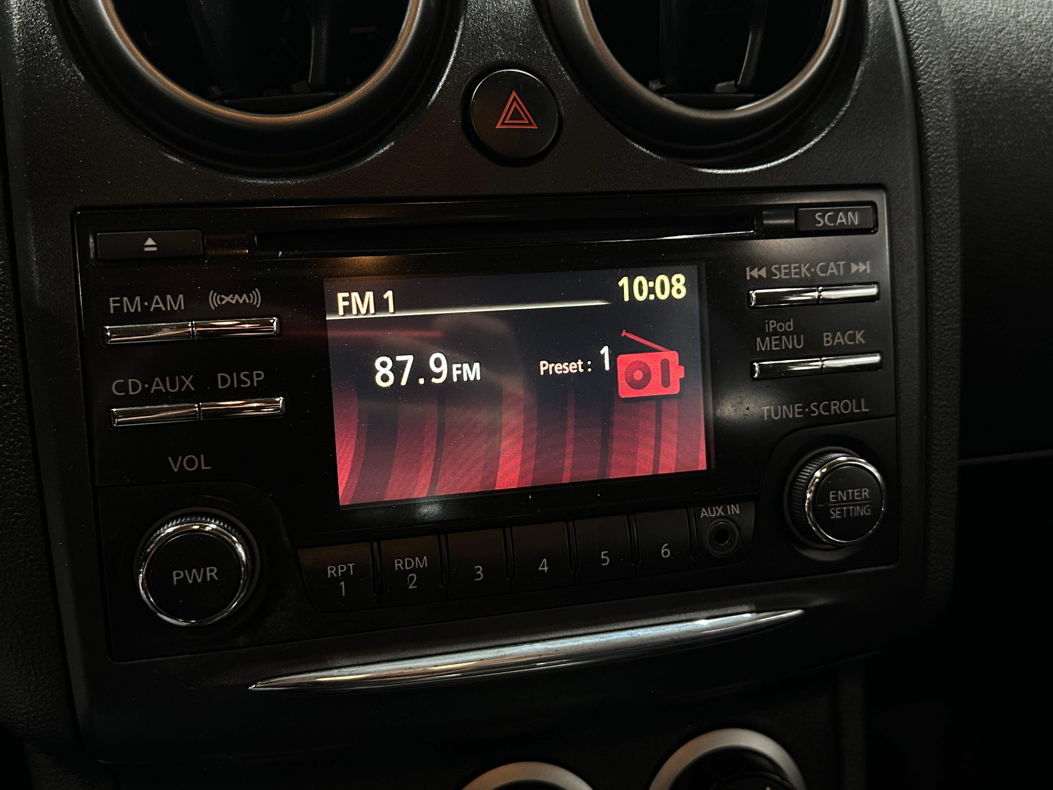 2012 Nissan Rogue SV 4