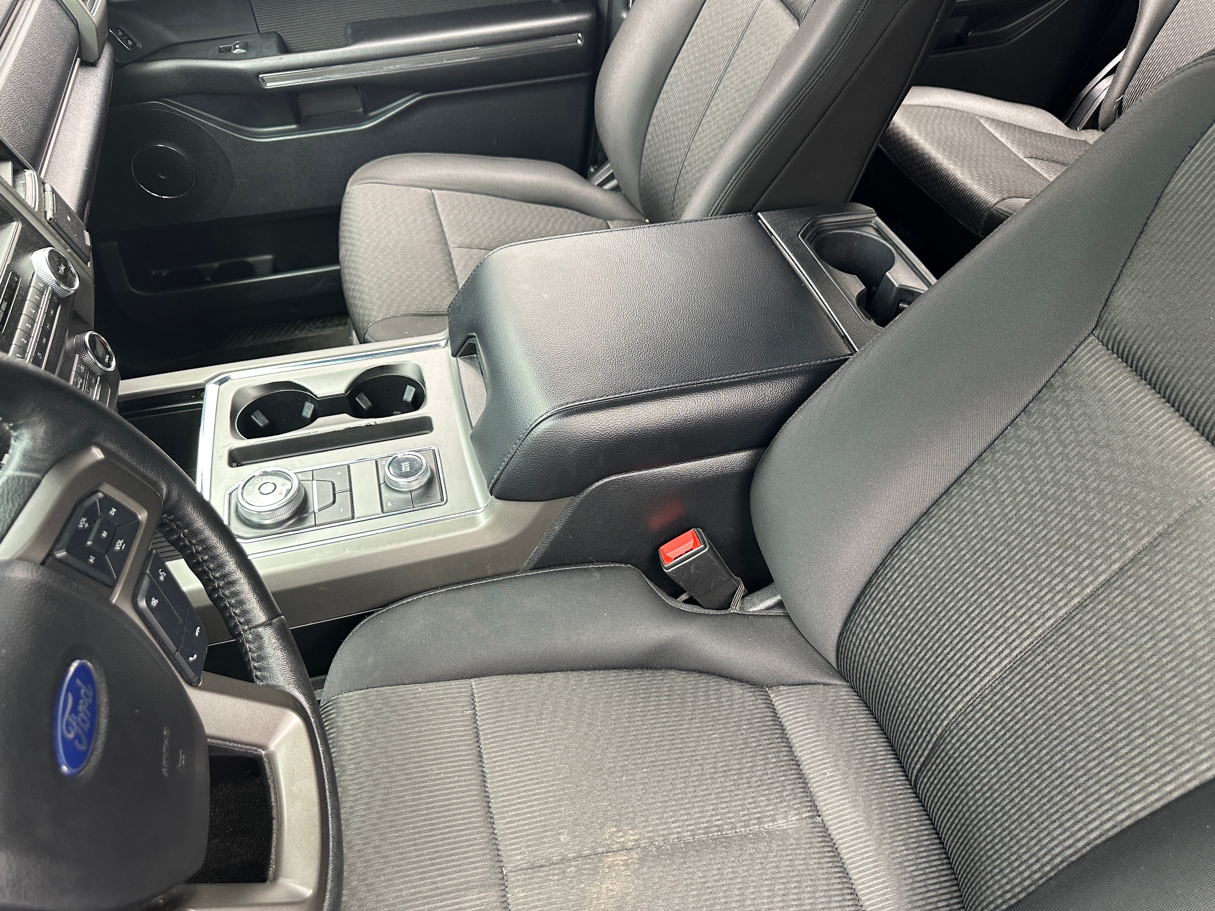 2019 Ford Expedition MAX XLT 2