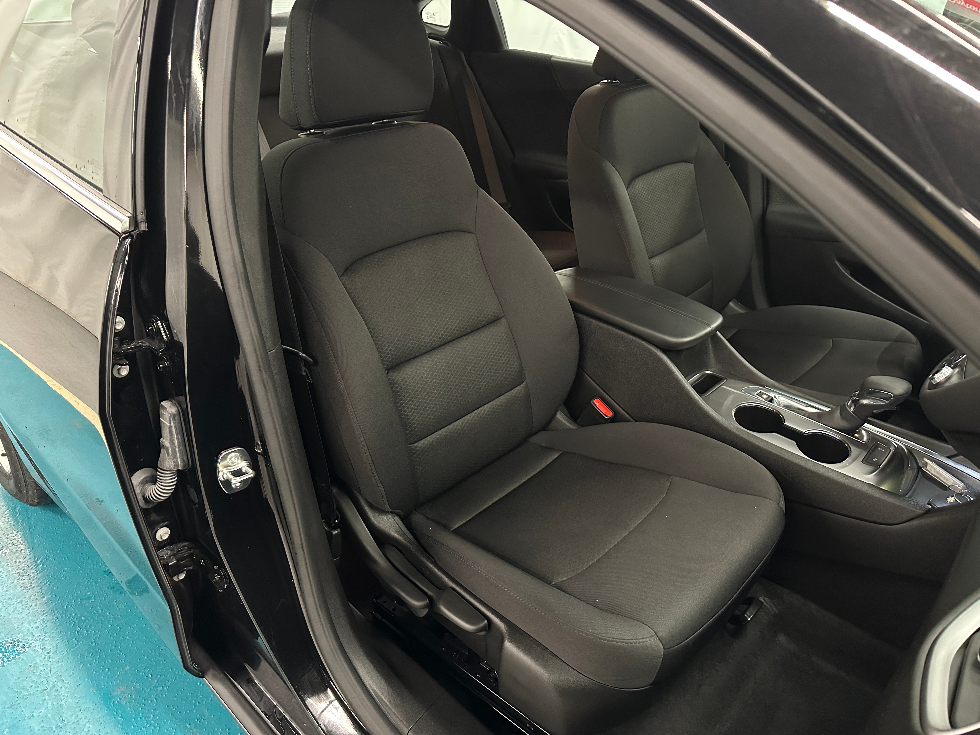 2024 Chevrolet Malibu LT 2
