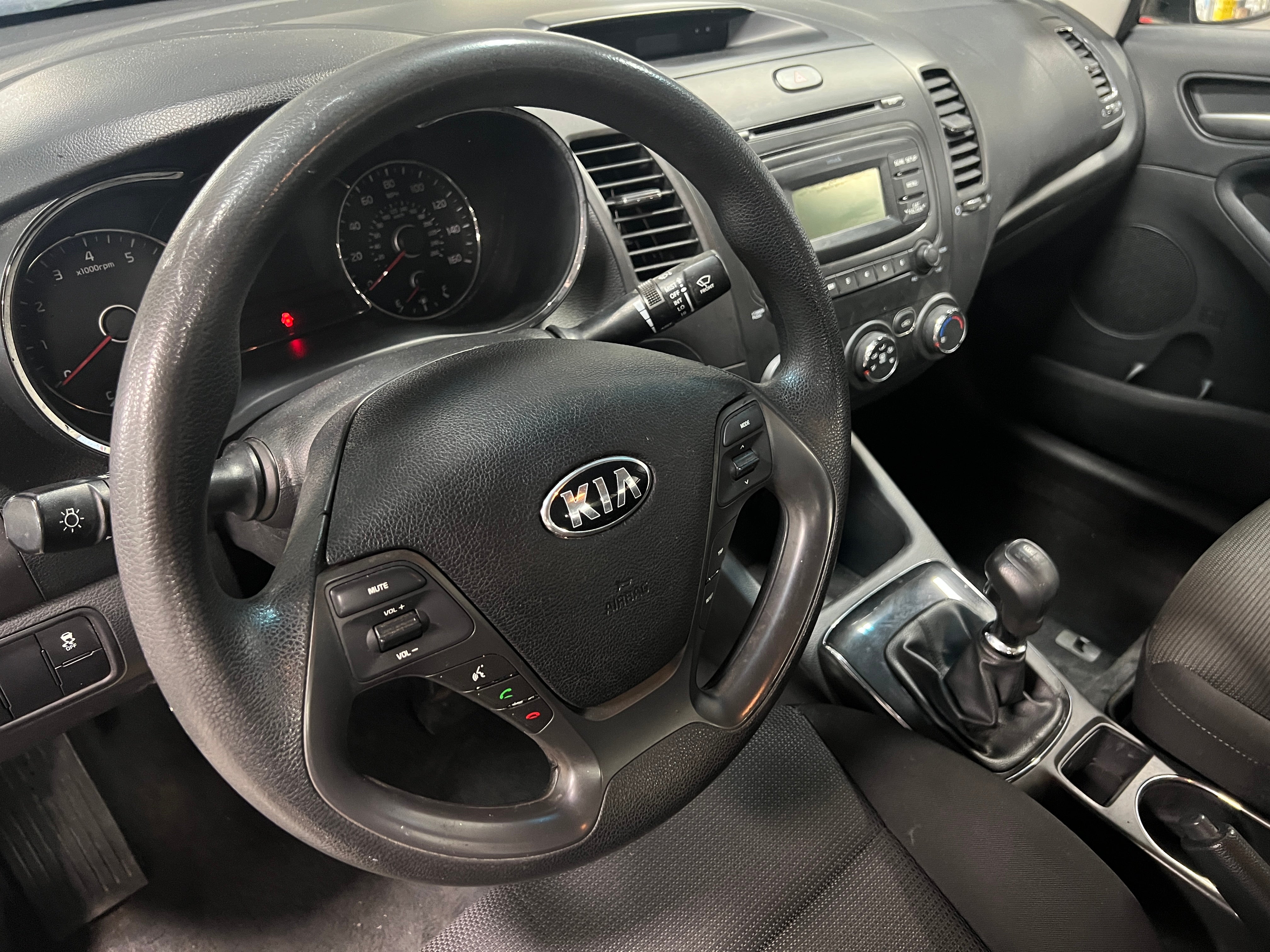 2017 Kia Forte LX 5