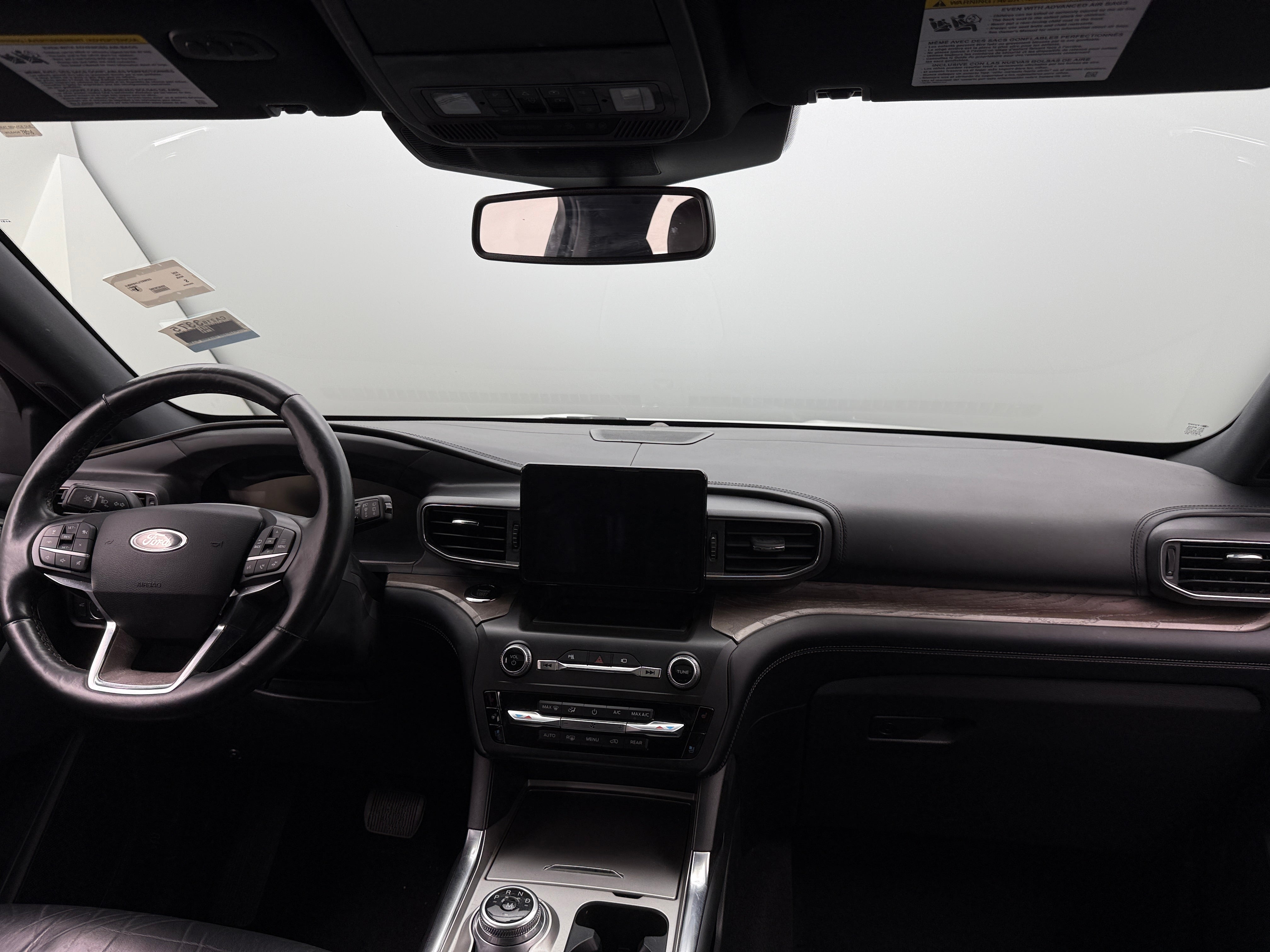 2020 Ford Explorer Platinum 2