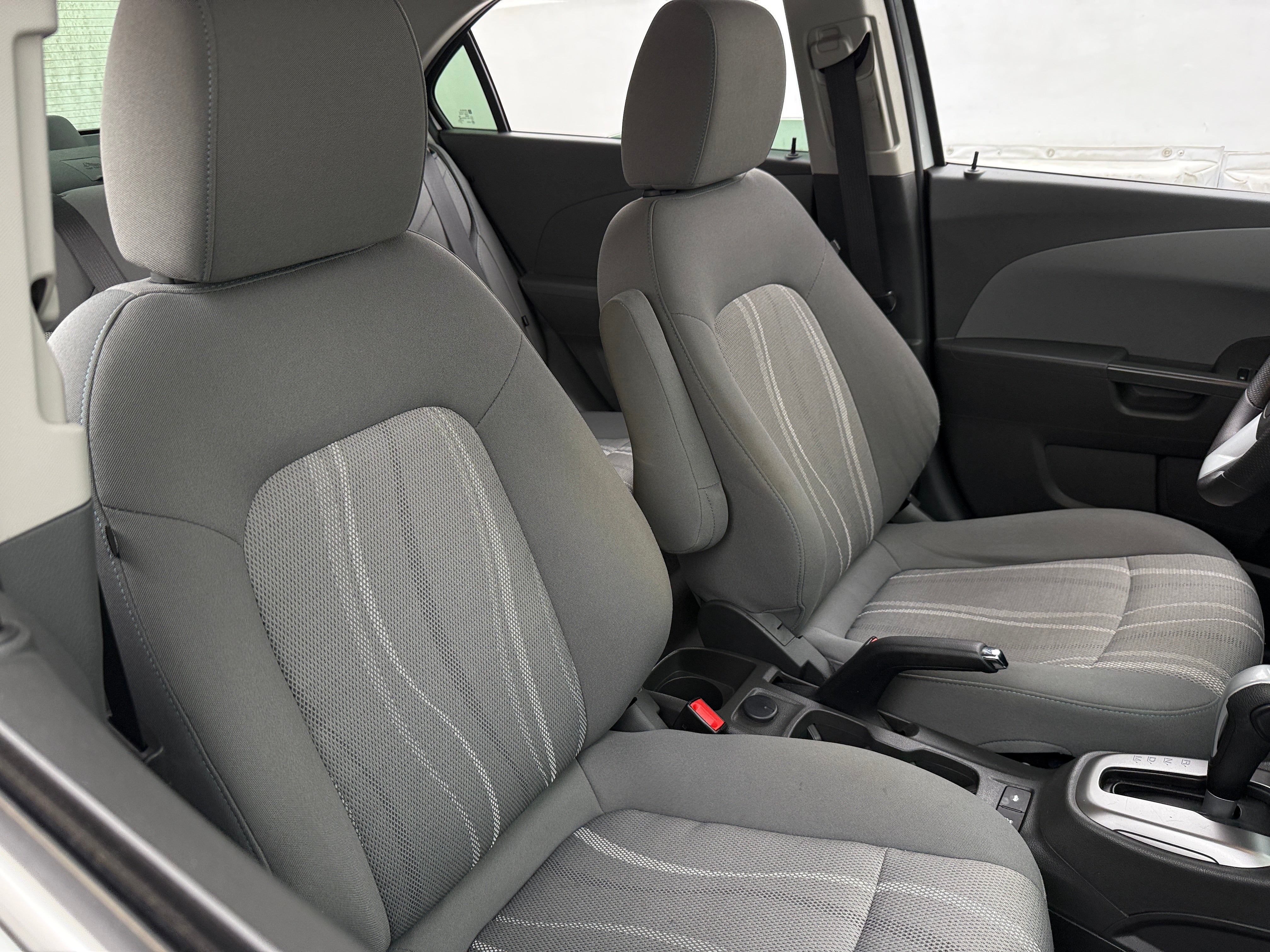 2020 Chevrolet Sonic LT 2