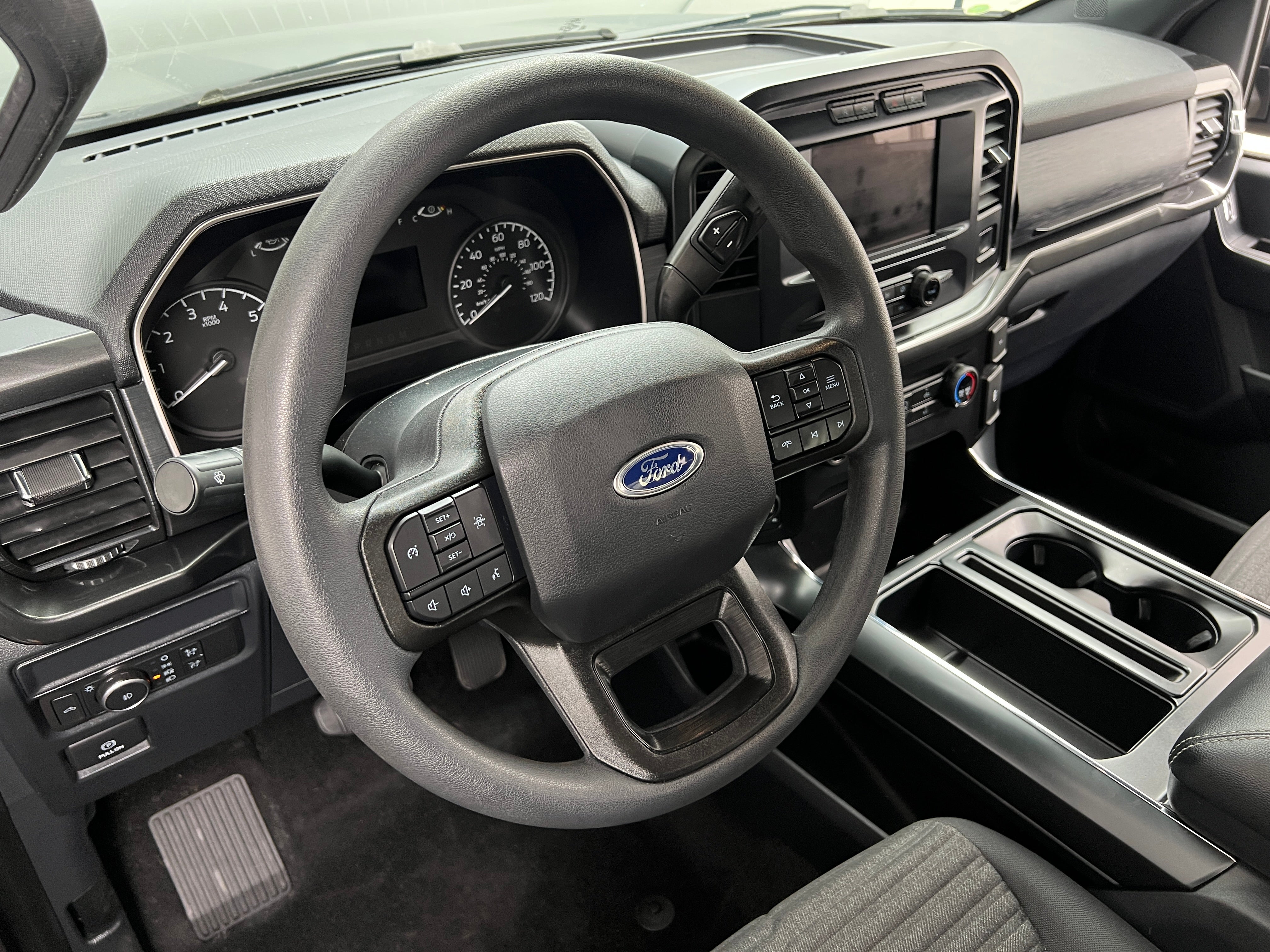 2021 Ford Econoline E-150 5