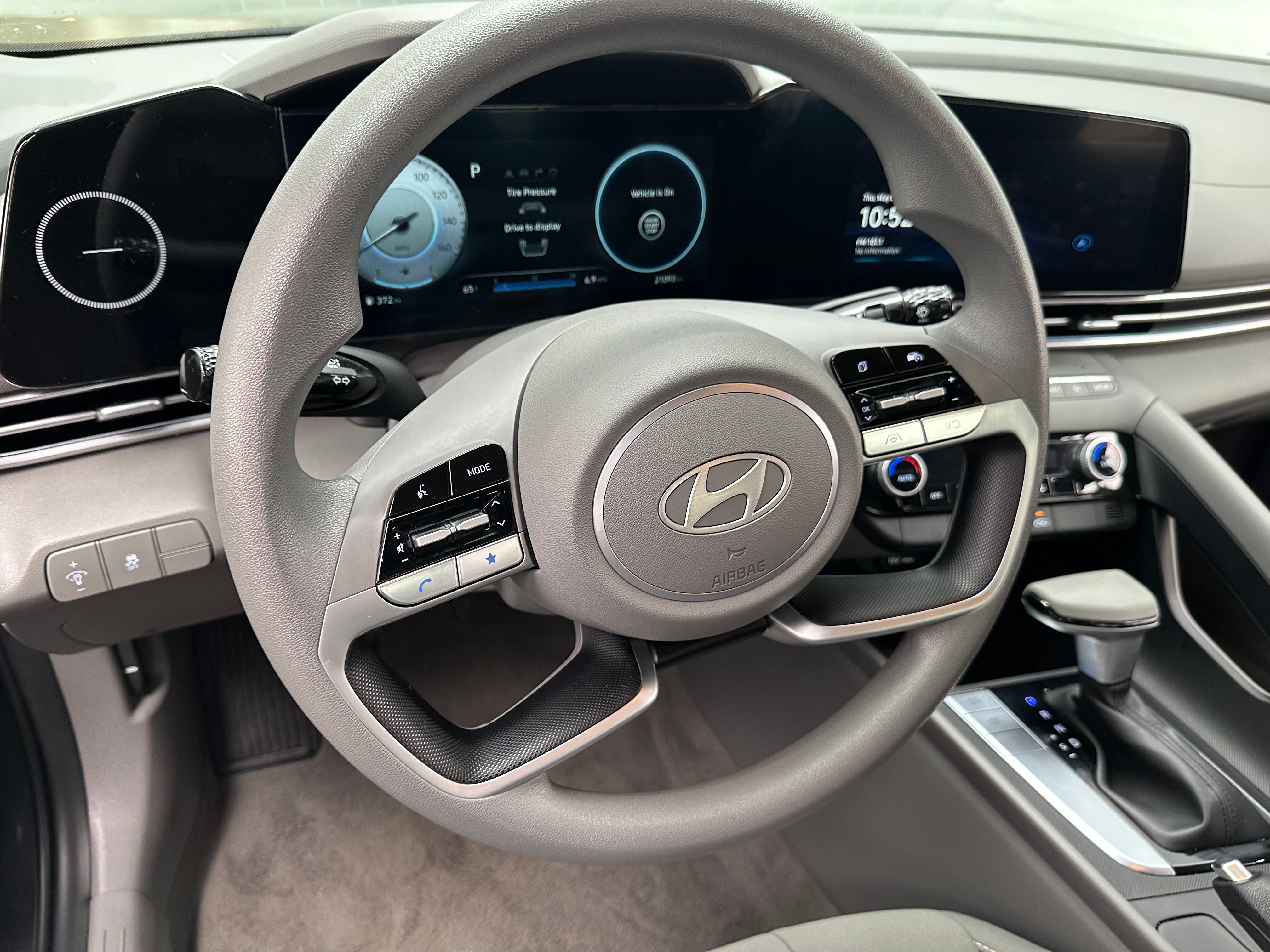 2024 Hyundai Elantra SEL 5