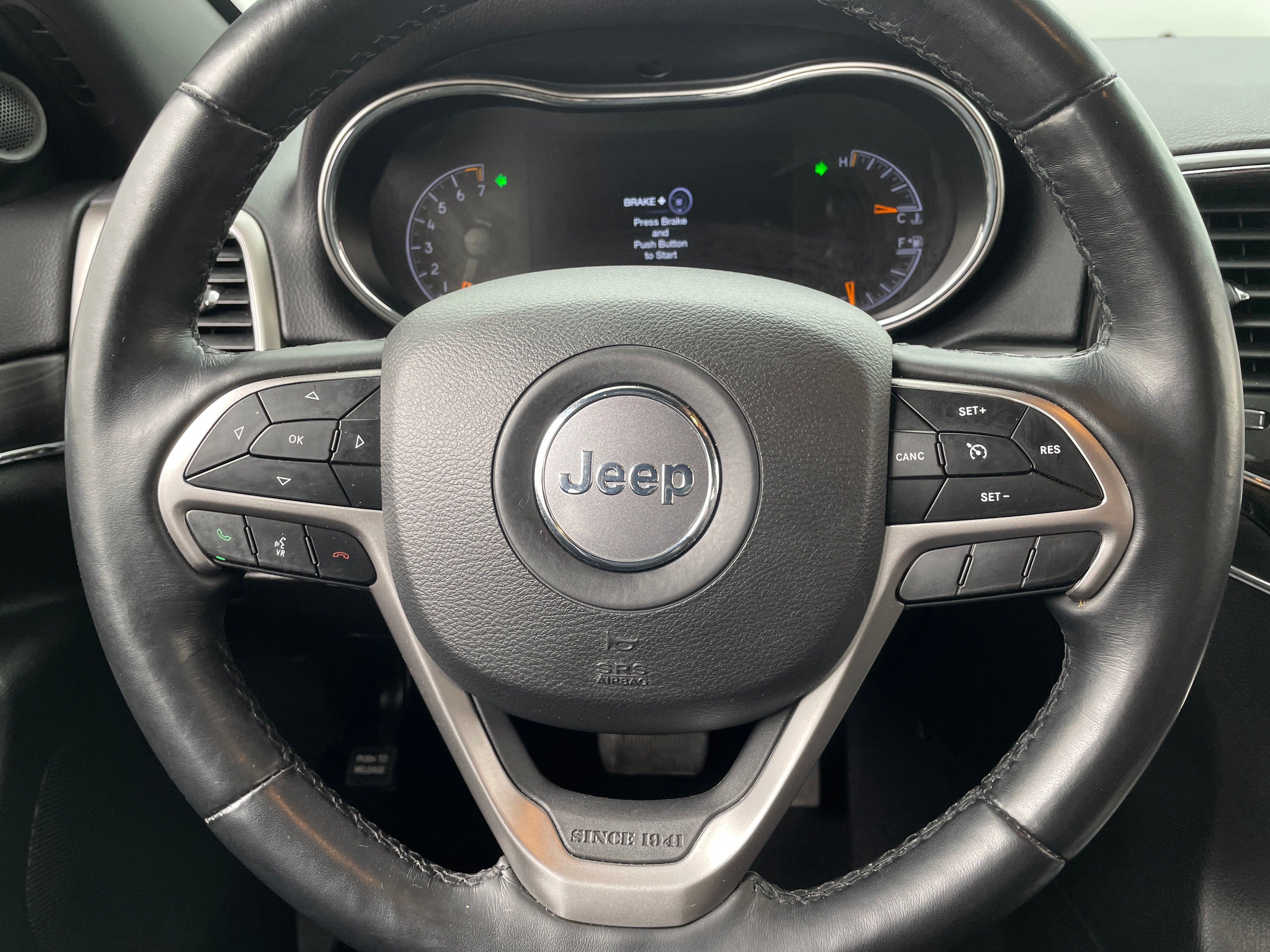 2021 Jeep Grand Cherokee Limited Edition 4