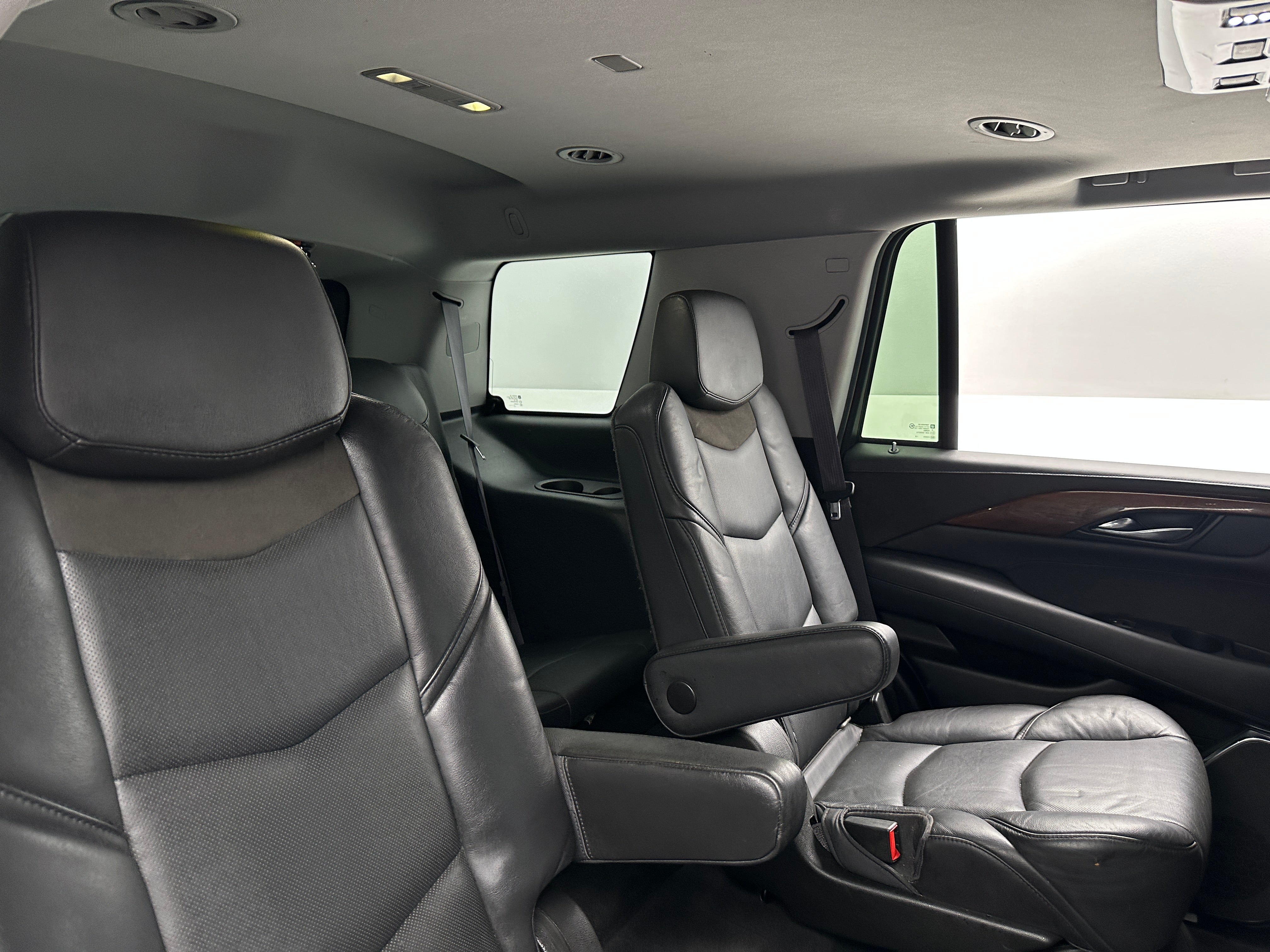 2016 Cadillac Escalade Luxury 5
