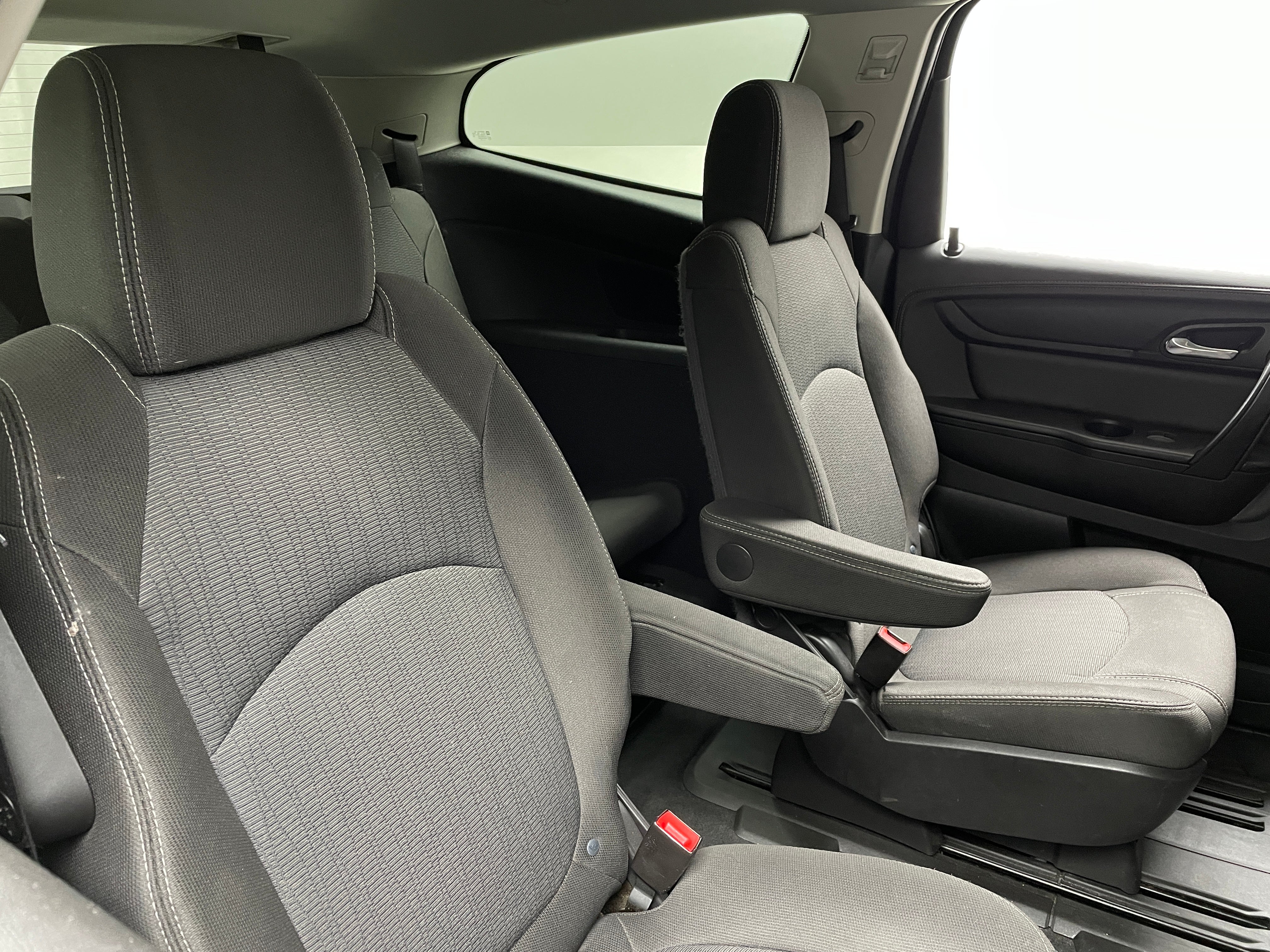 2016 Chevrolet Traverse LT 6