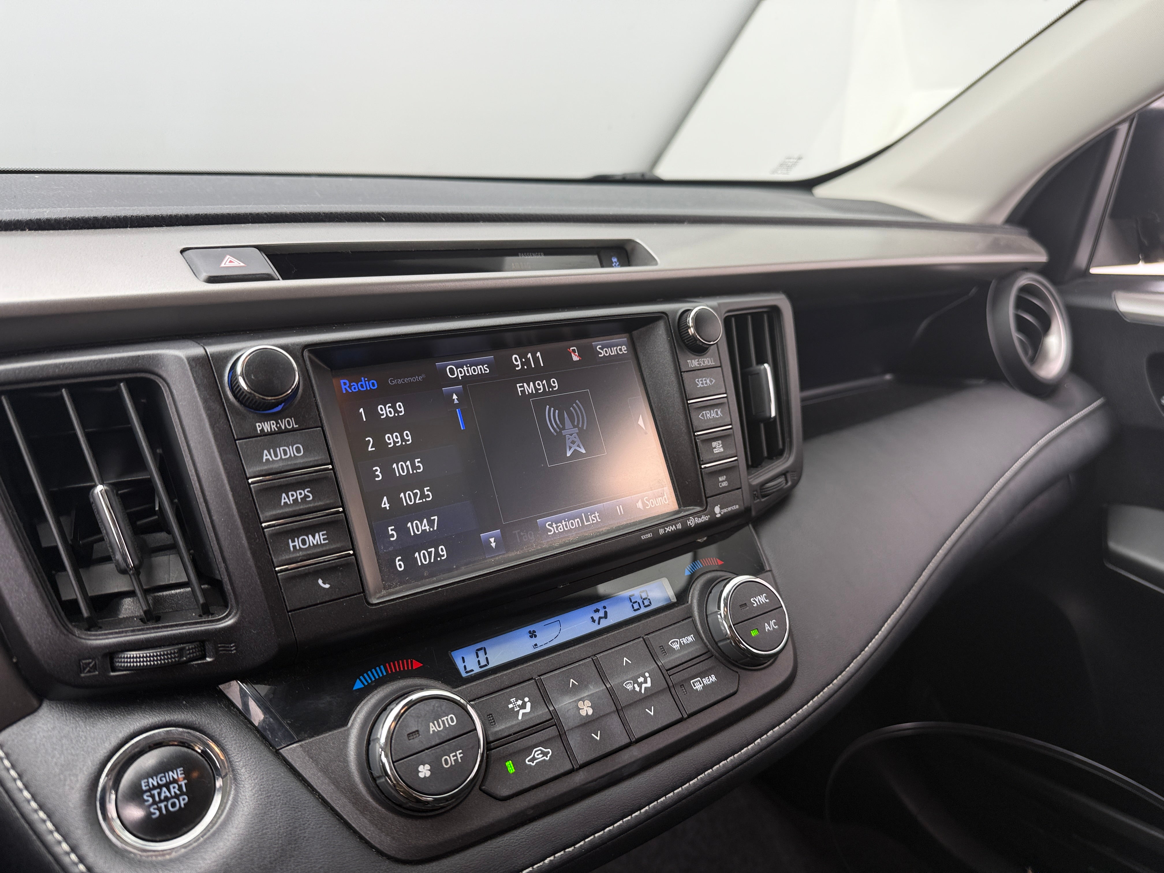 2016 Toyota RAV4 XLE 4