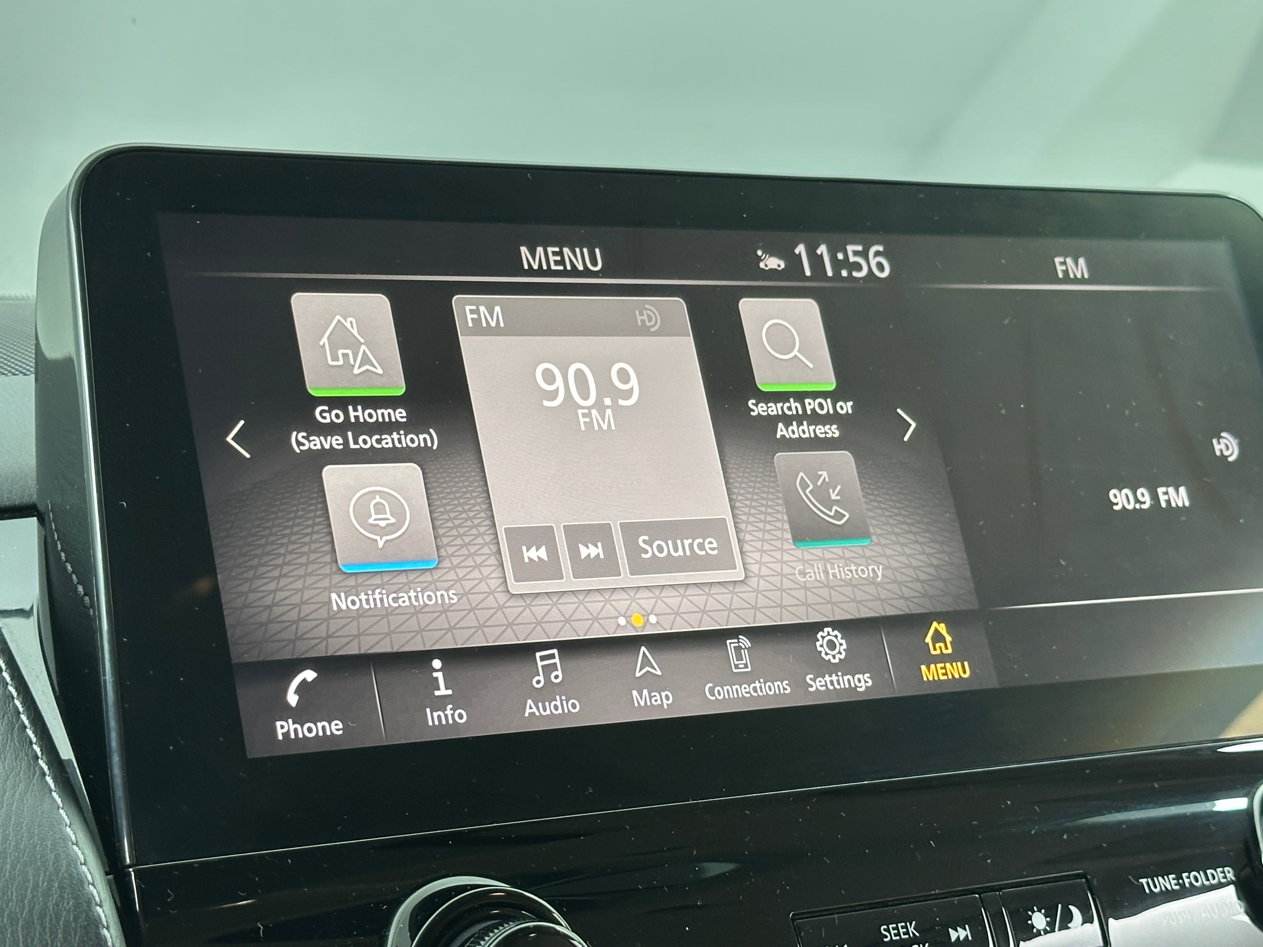 2022 Nissan Armada SL 3