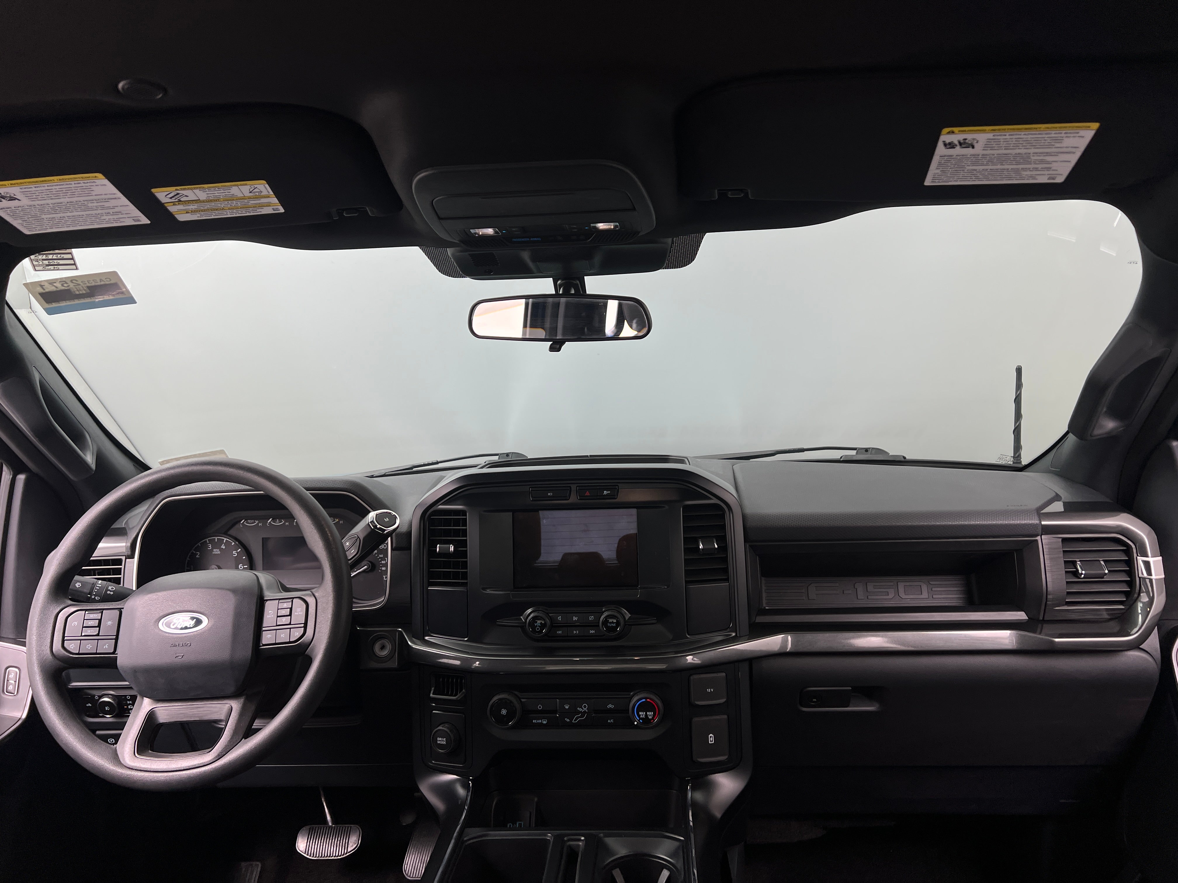 2023 Ford Econoline E-150 3
