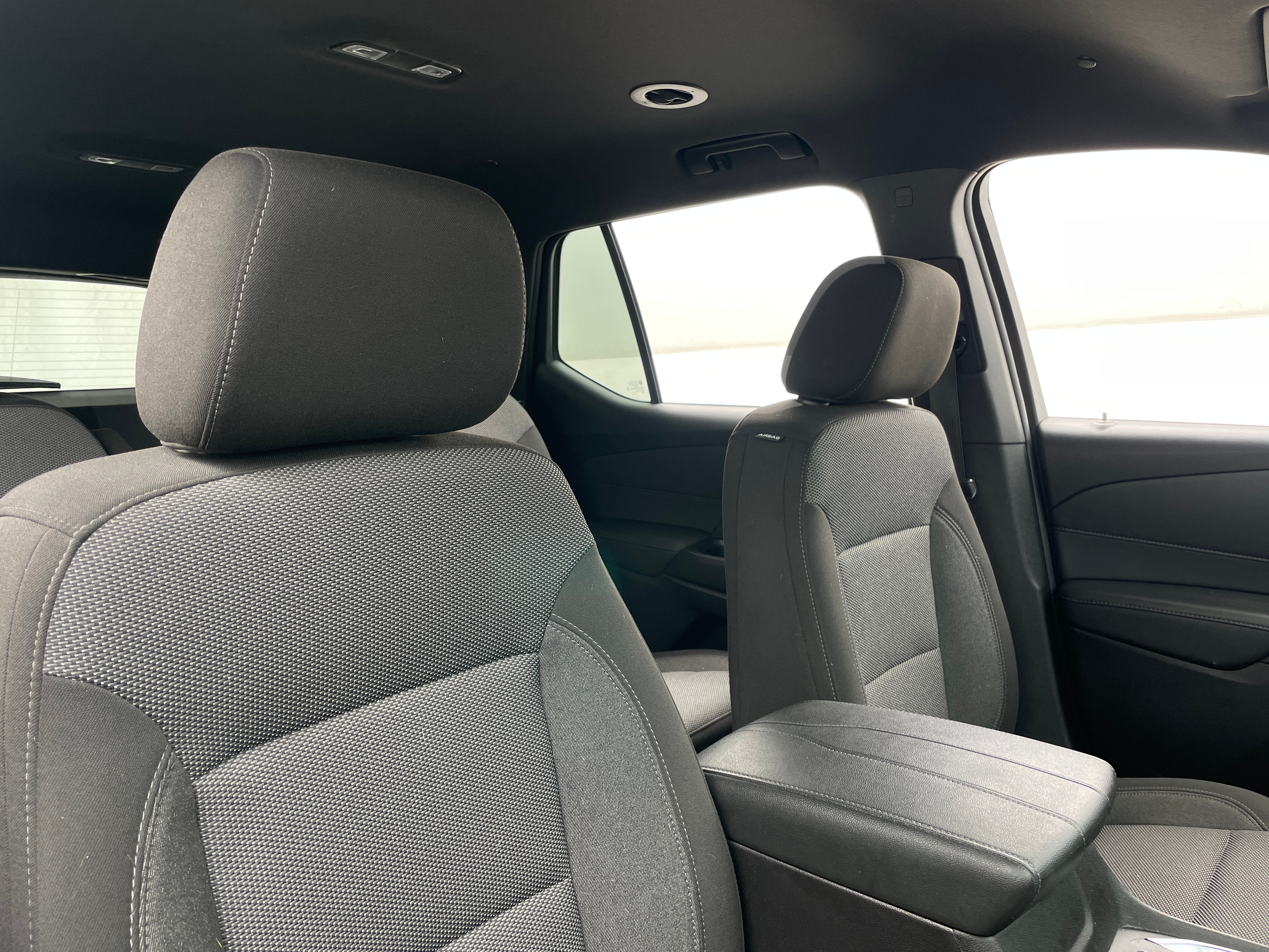 2022 Chevrolet Traverse LT 2