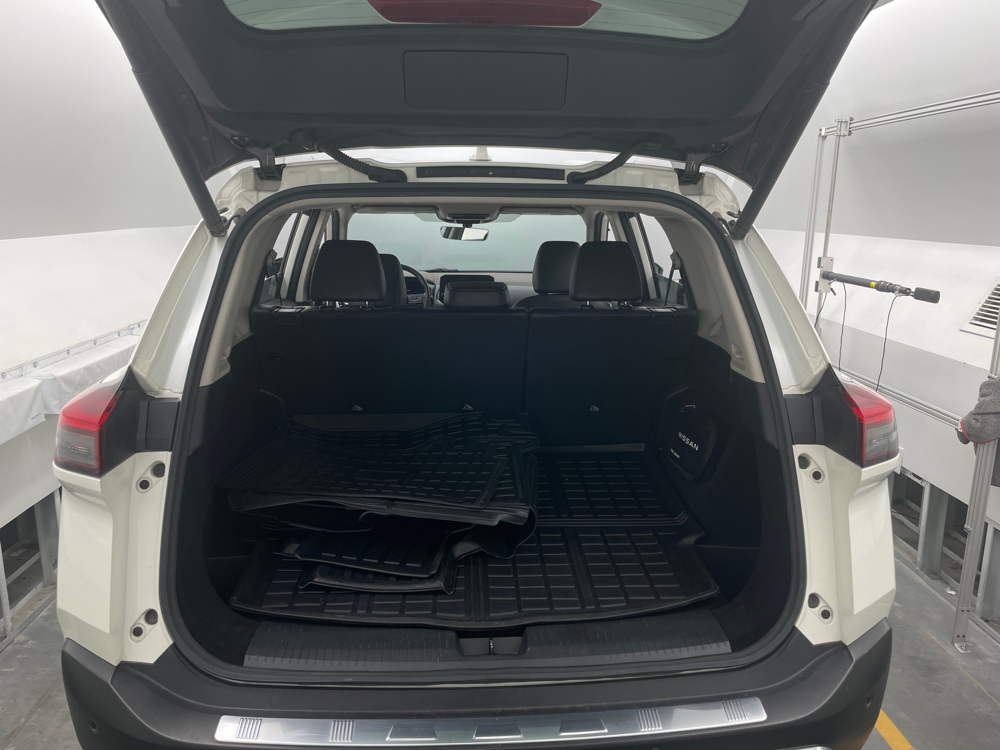 2022 Nissan Rogue Platinum 6