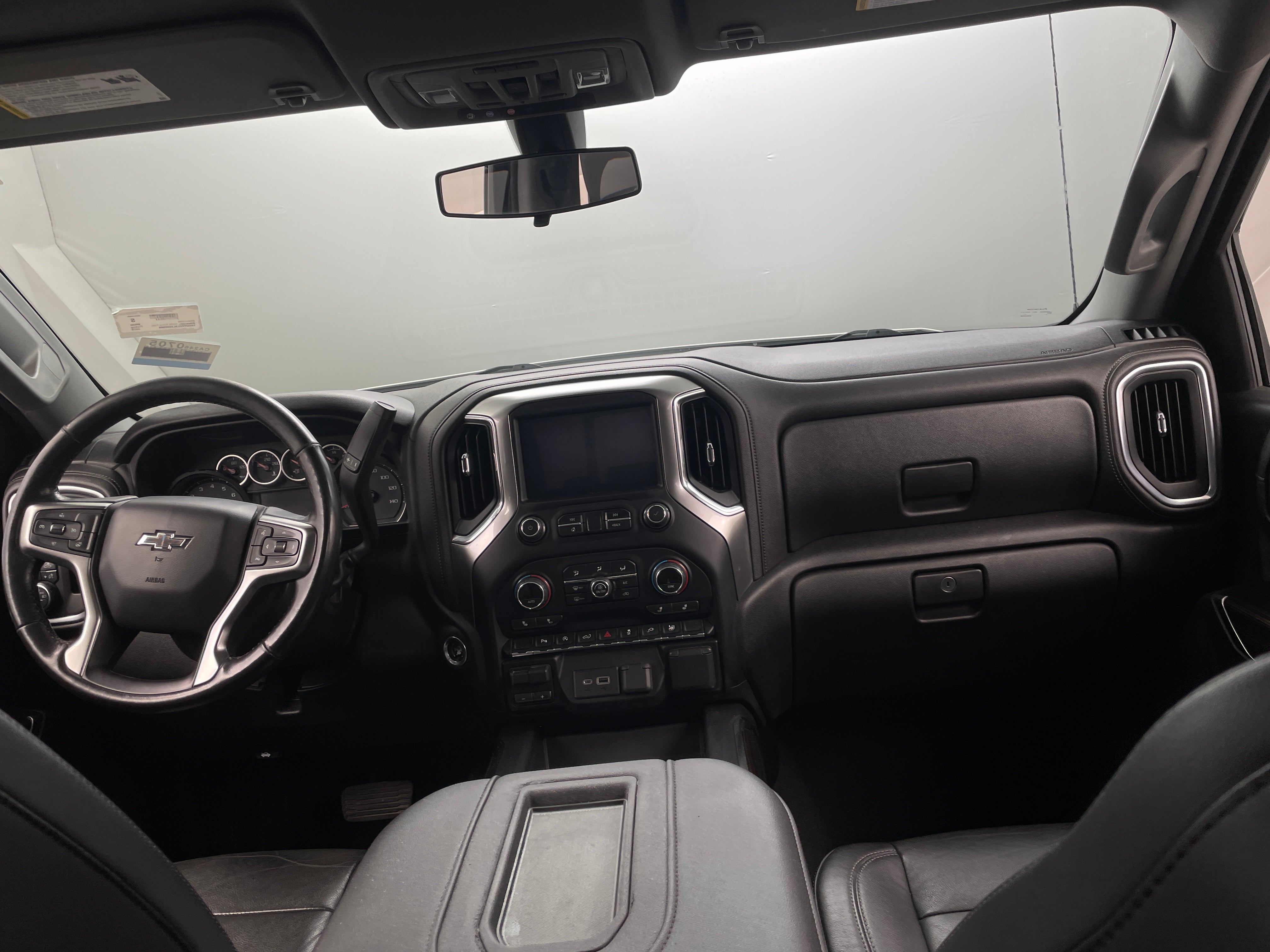 2020 Chevrolet Silverado 1500 RST 2