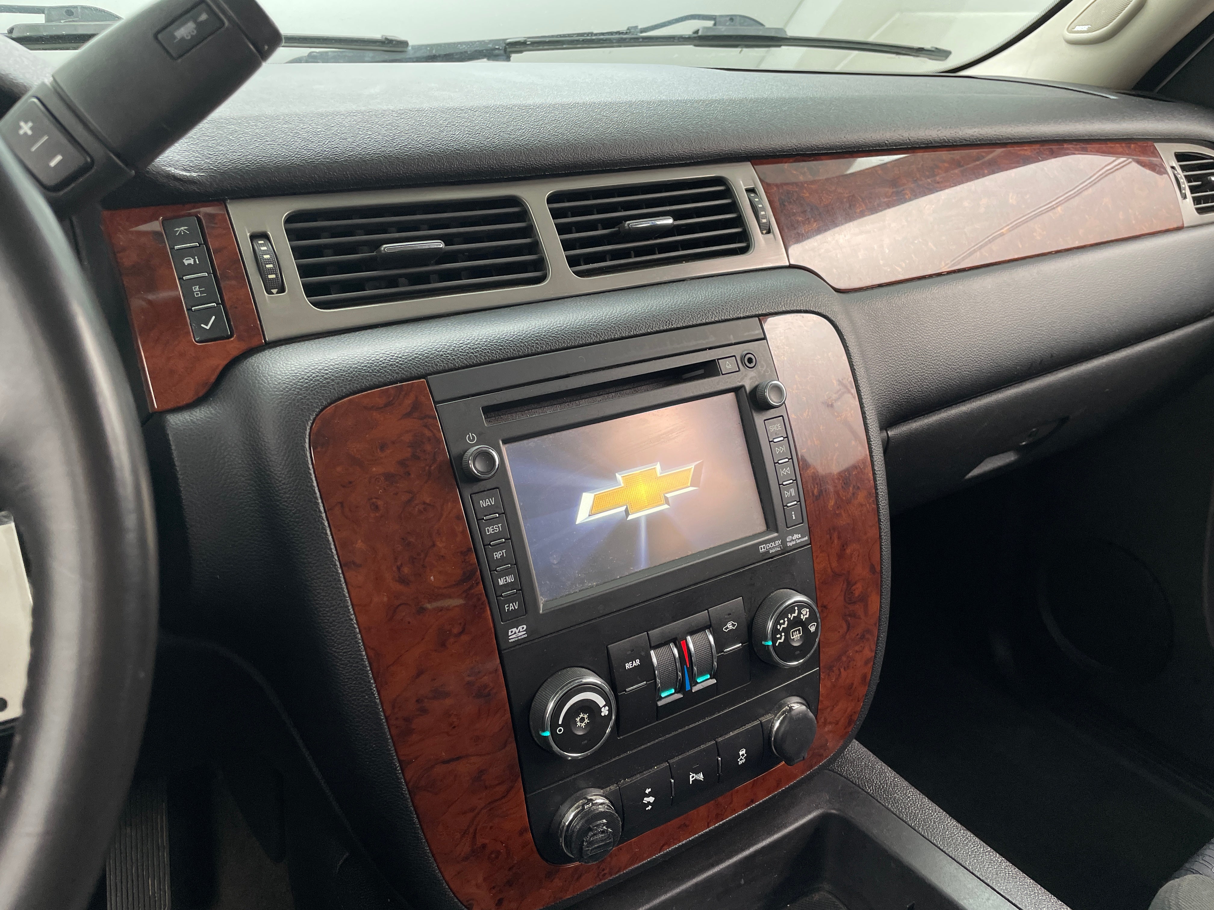 2014 Chevrolet Tahoe LS 4