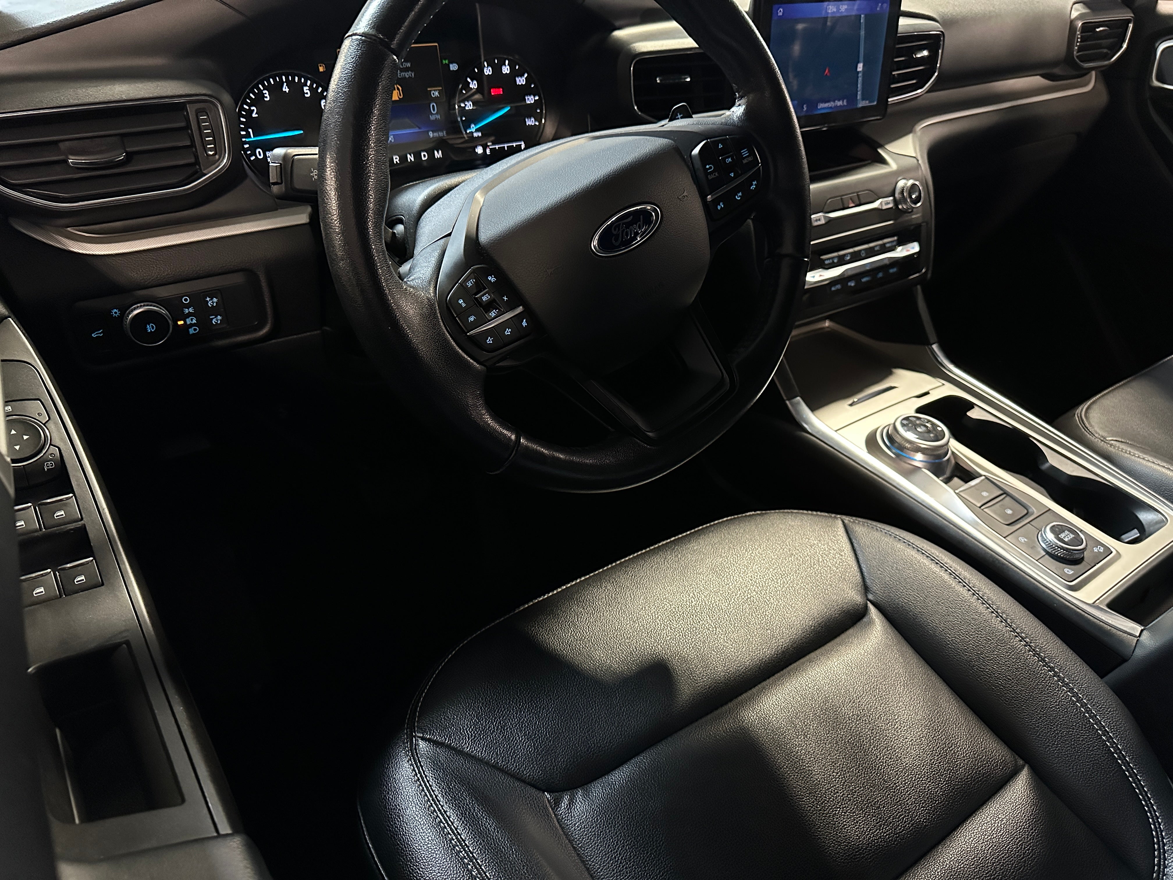 2020 Ford Explorer XLT 3