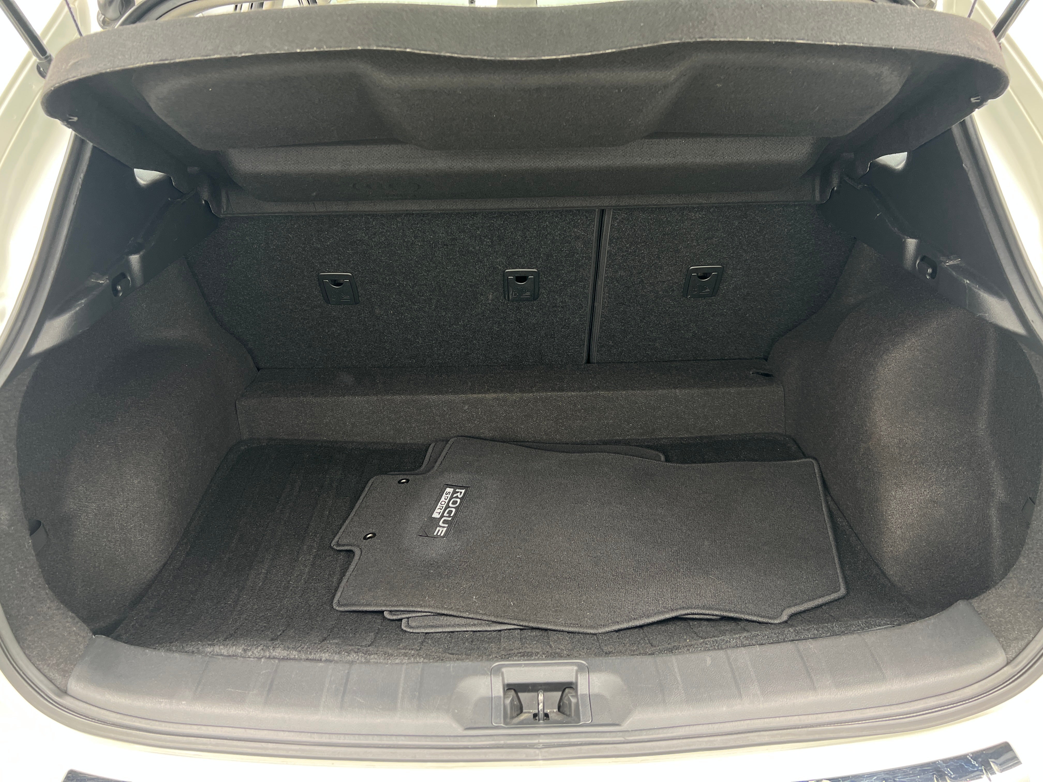 2017 Nissan Rogue Sport S 7