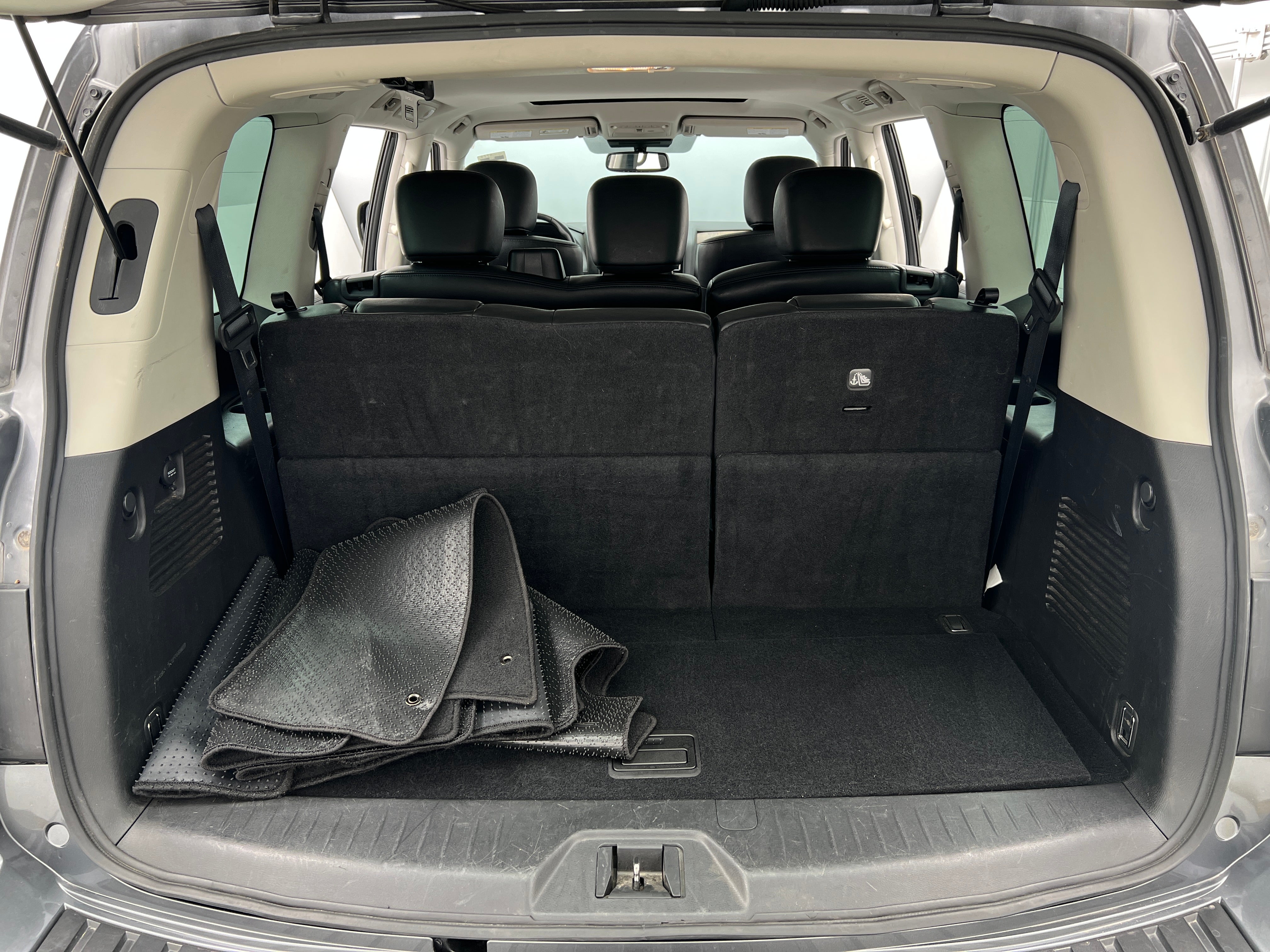 2023 Nissan Armada SL 6