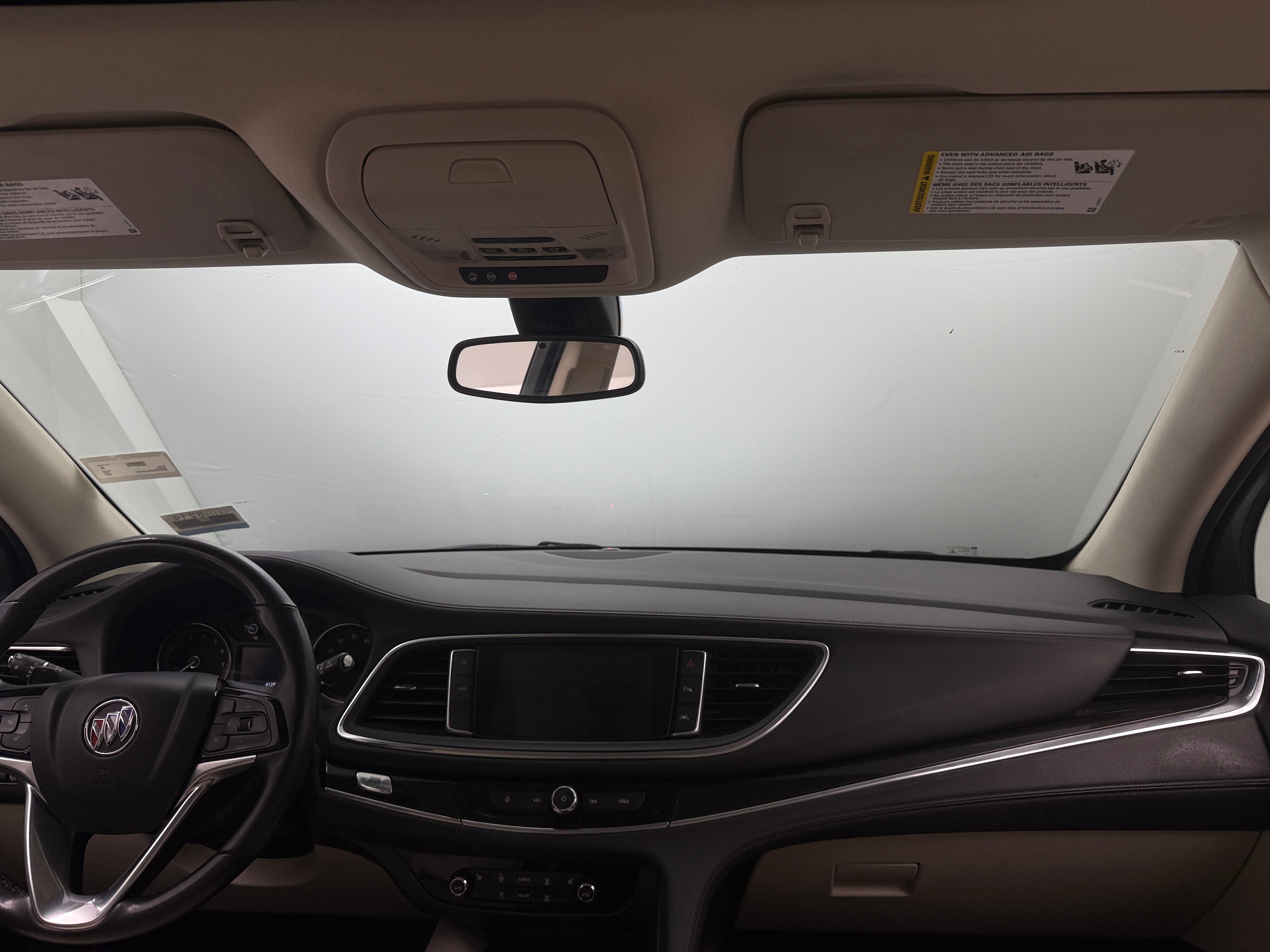 2022 Buick Enclave Essence 2