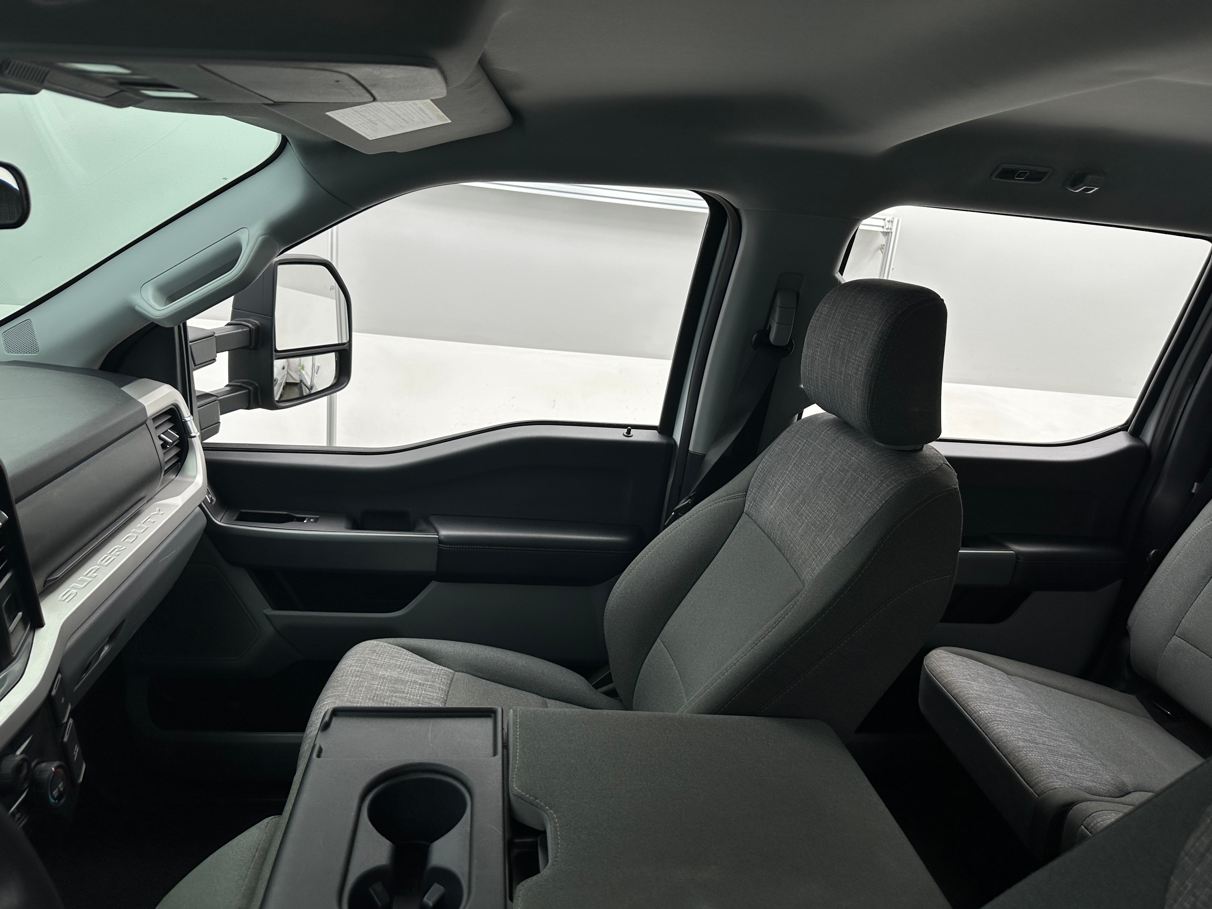 2024 Ford Econoline E-250 2