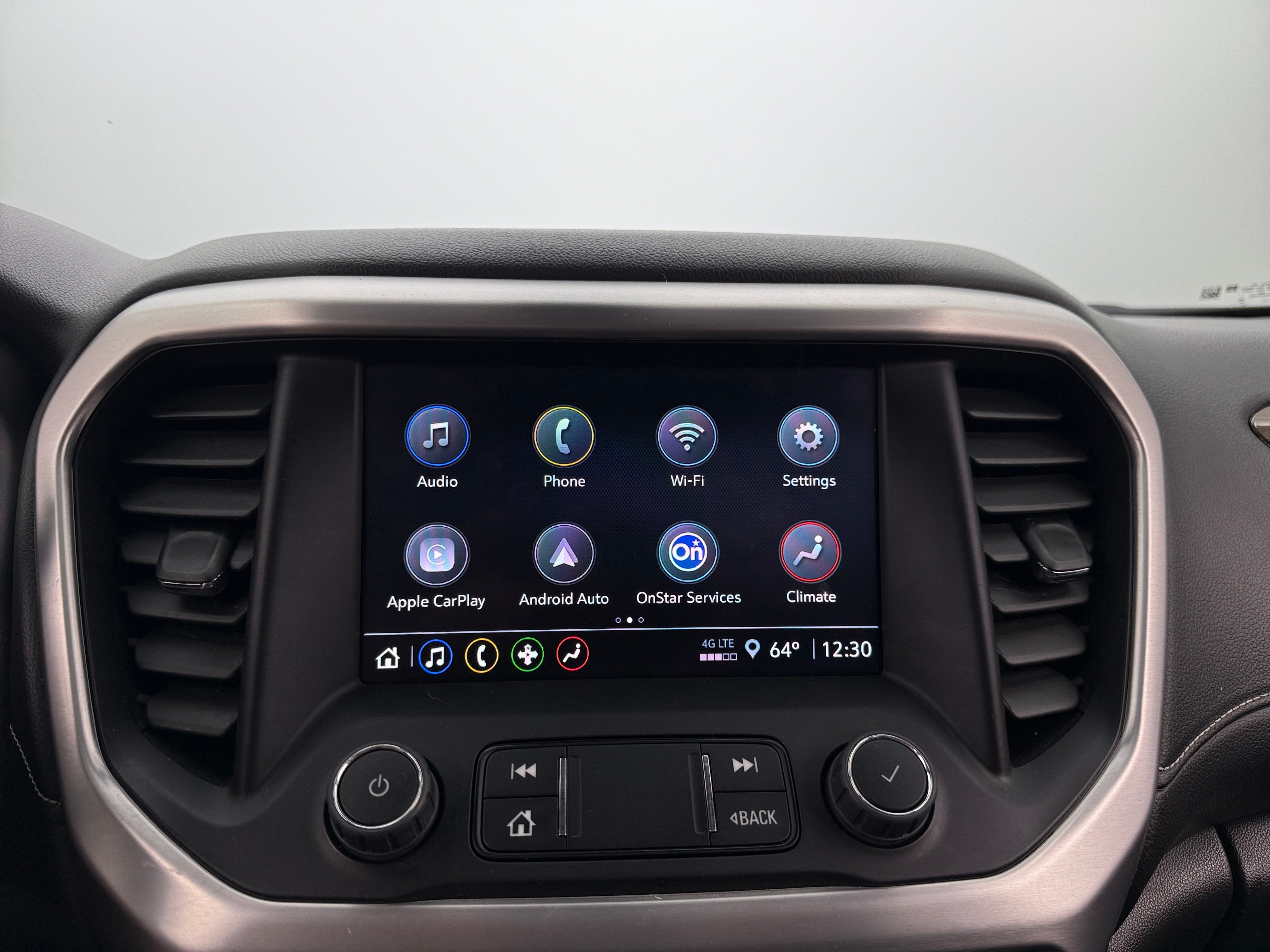 2023 GMC Acadia SLE 4