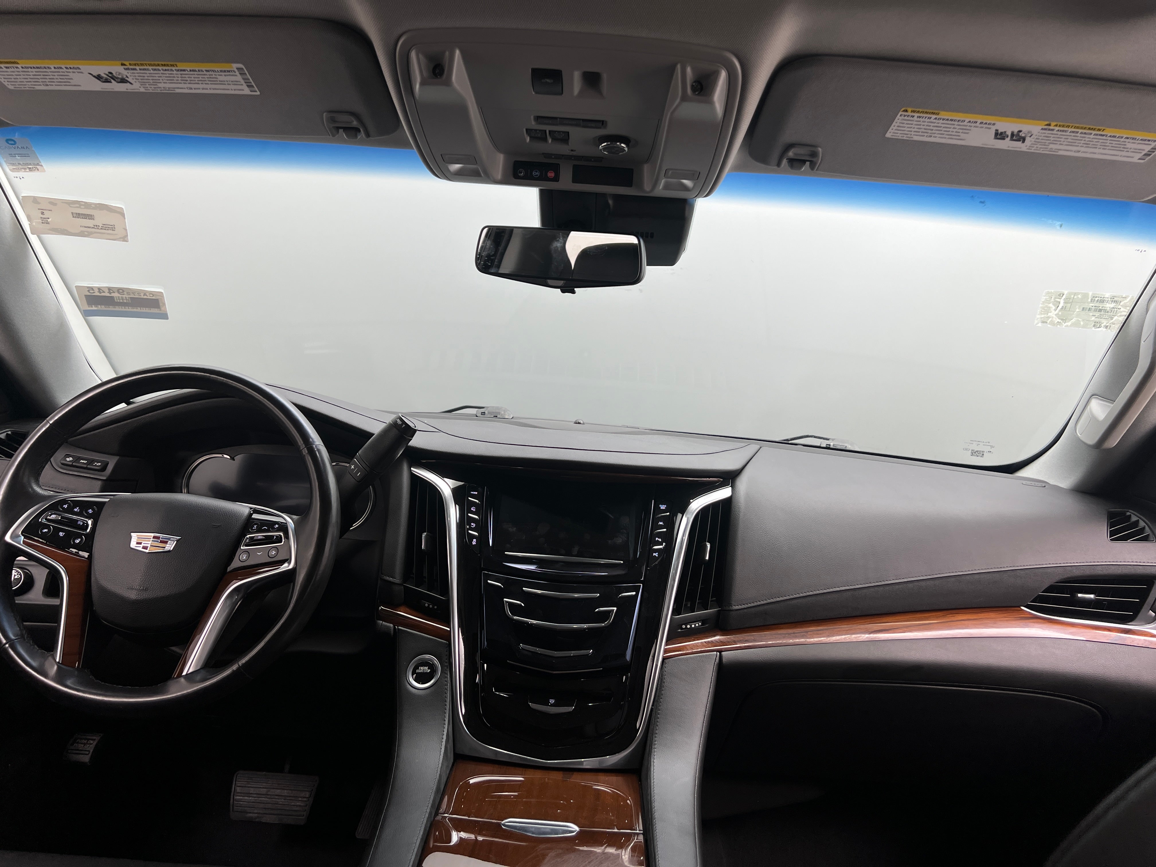 2018 Cadillac Escalade ESV Luxury 2