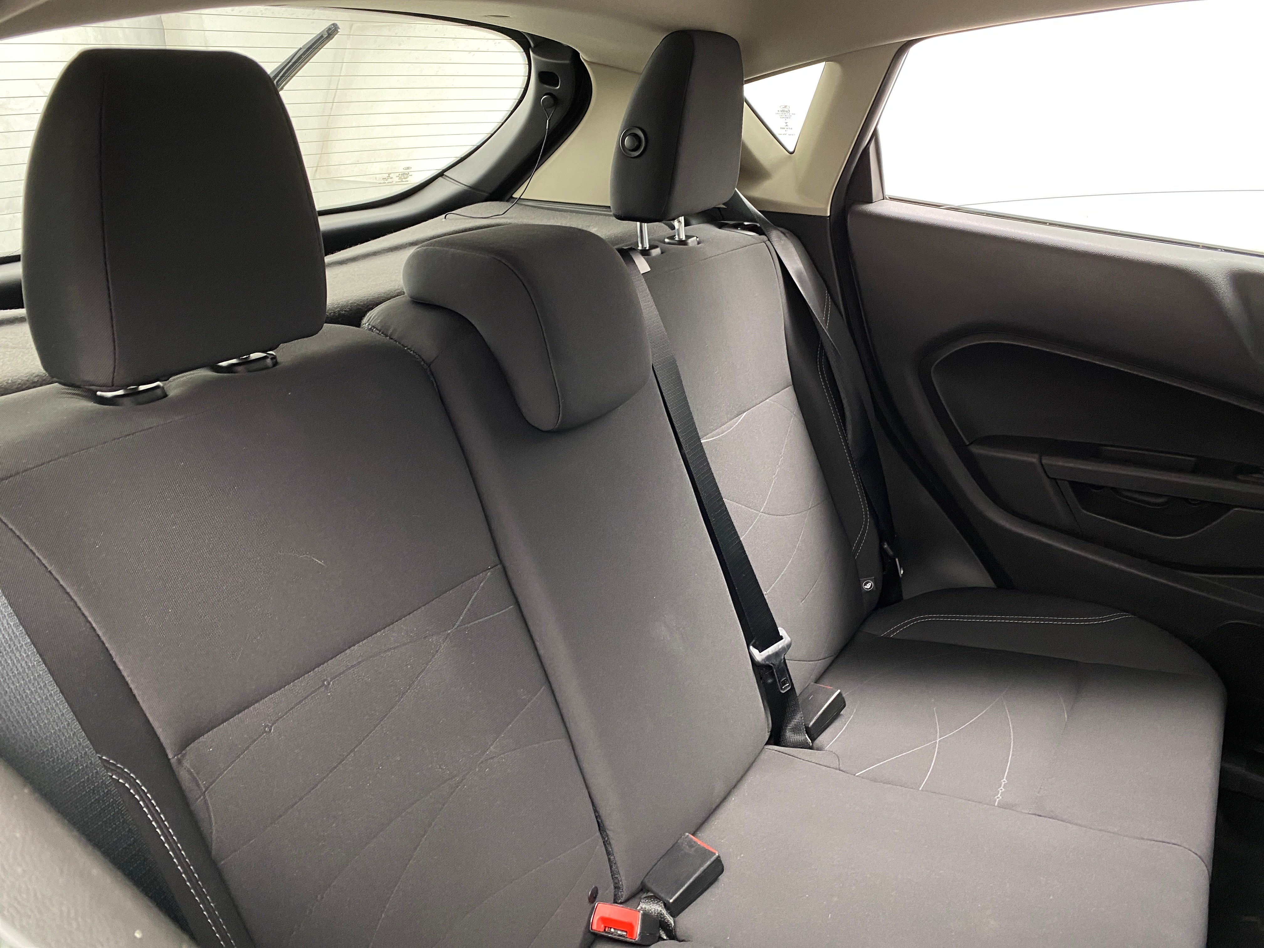 2019 Ford Fiesta SE 6