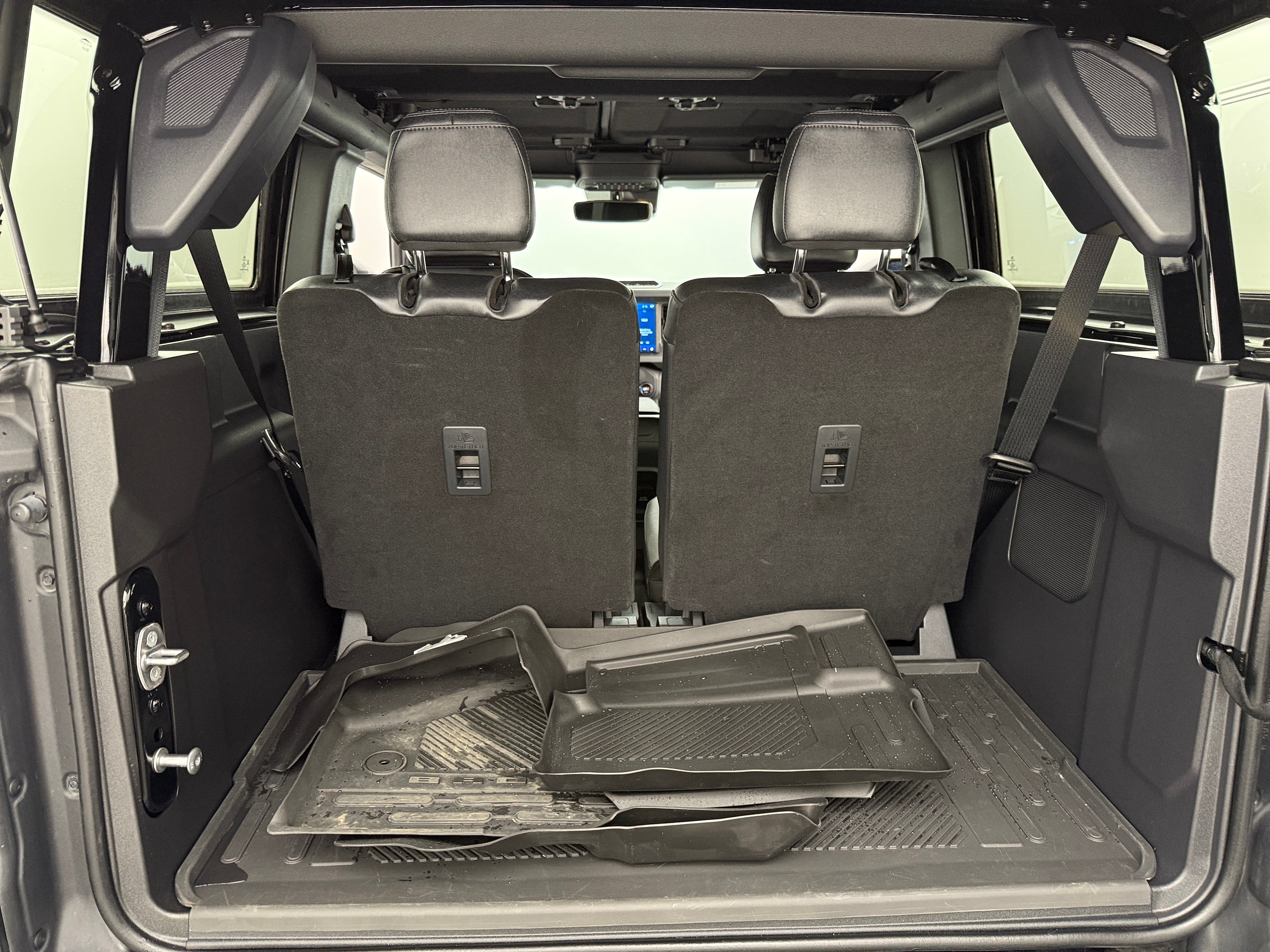2024 Ford Bronco Black Diamond 7