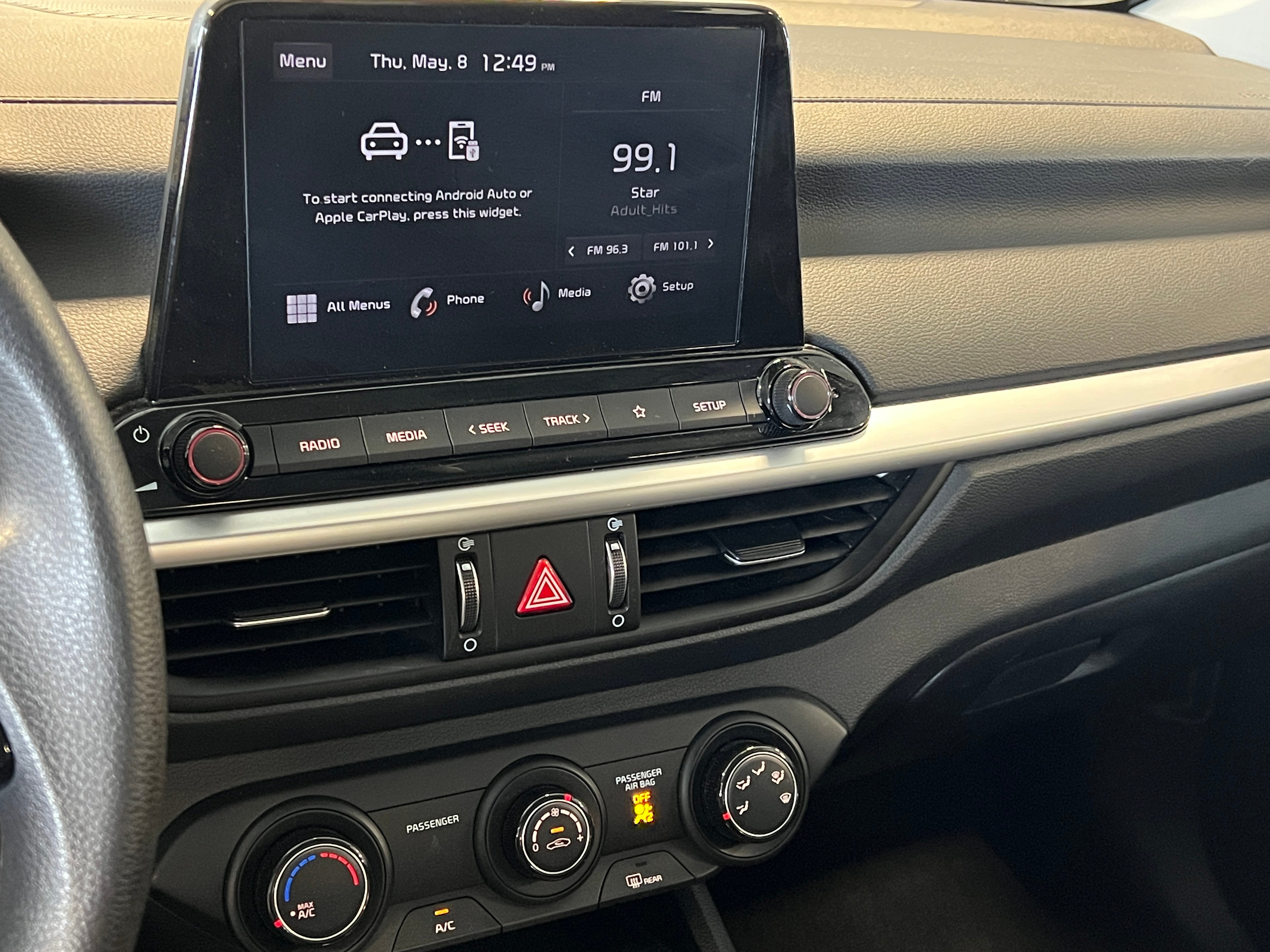 2024 Kia Forte LXS 4