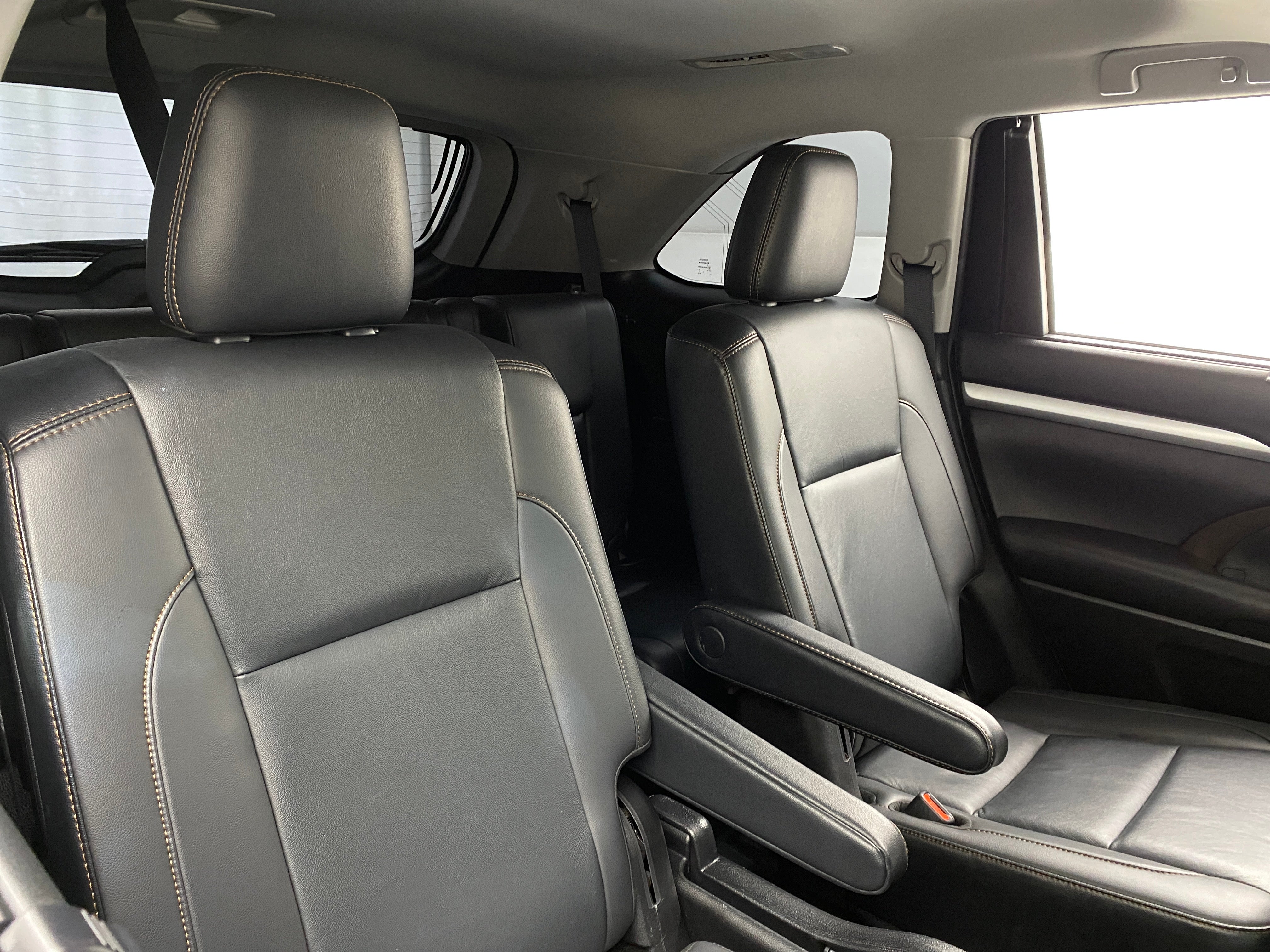 2019 Toyota Highlander XLE 5